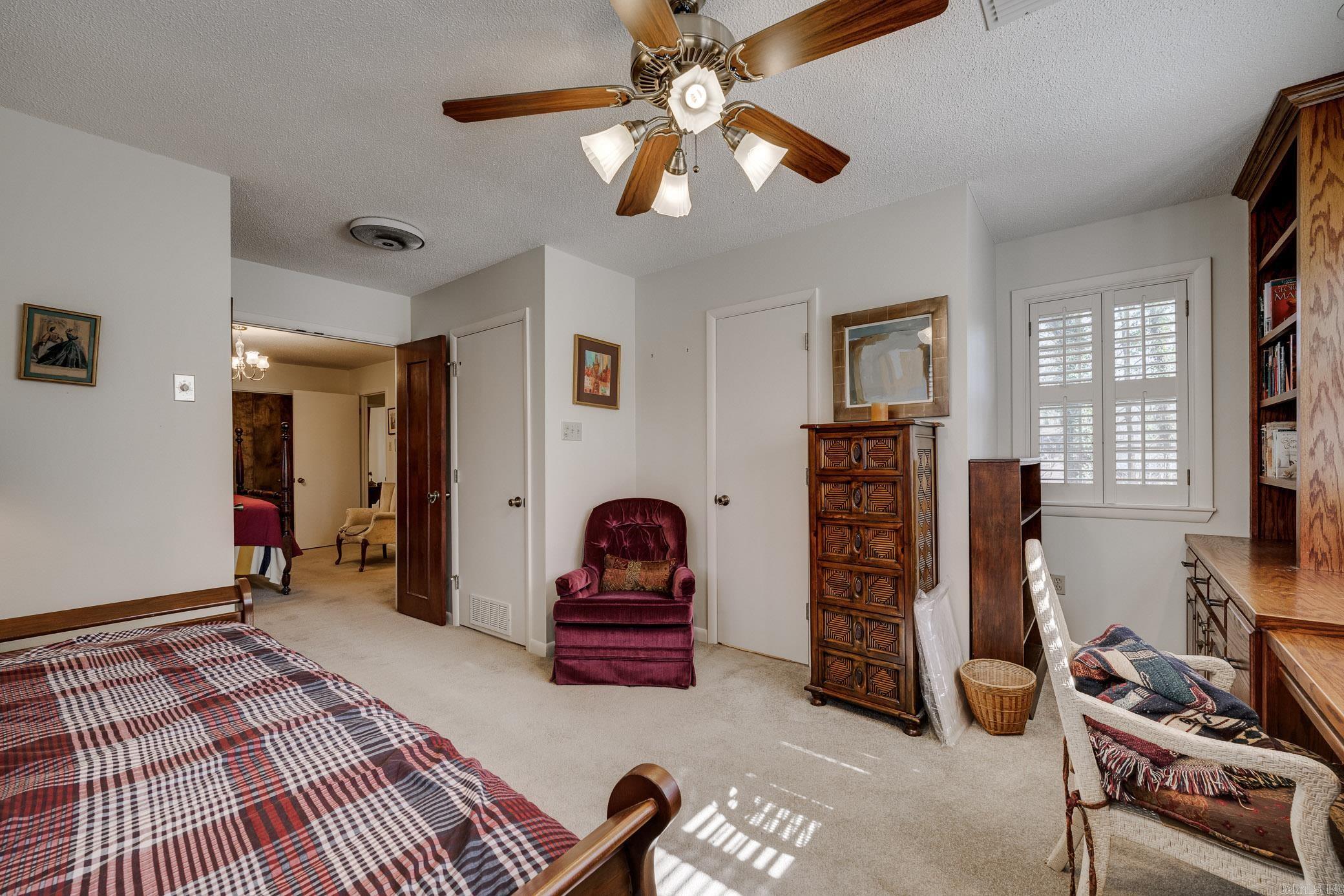 31 Forrest Ct