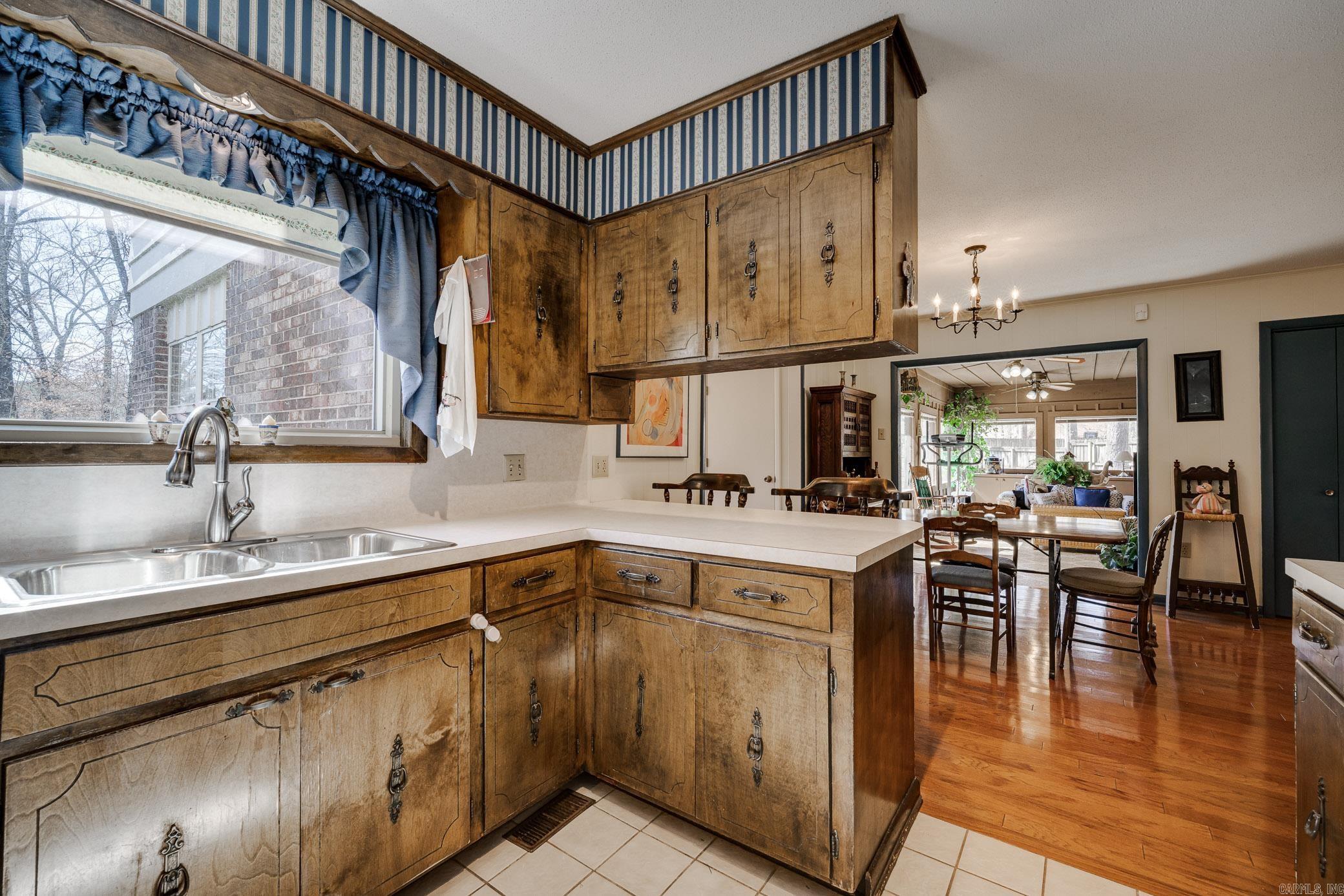 31 Forrest Ct