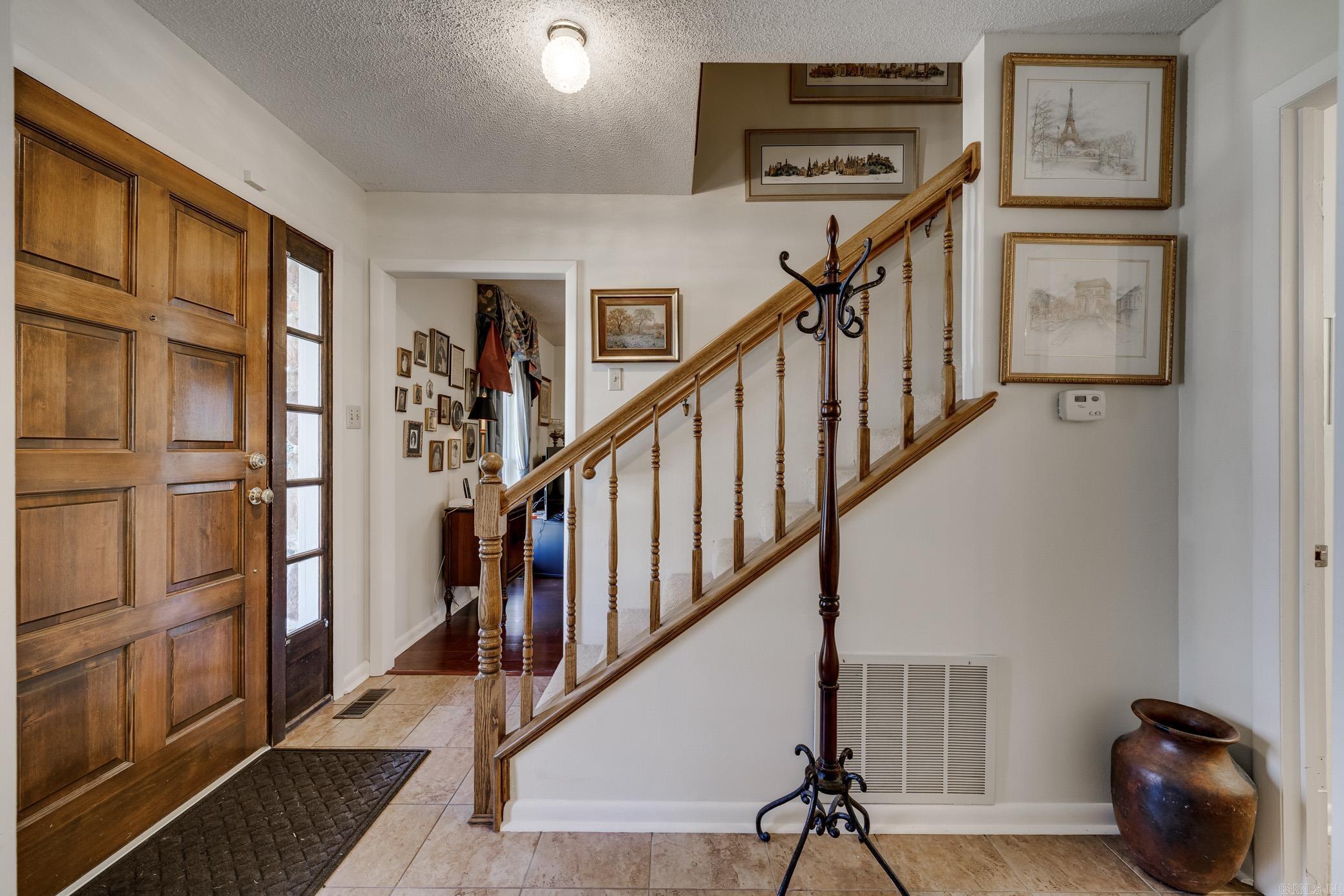 31 Forrest Ct