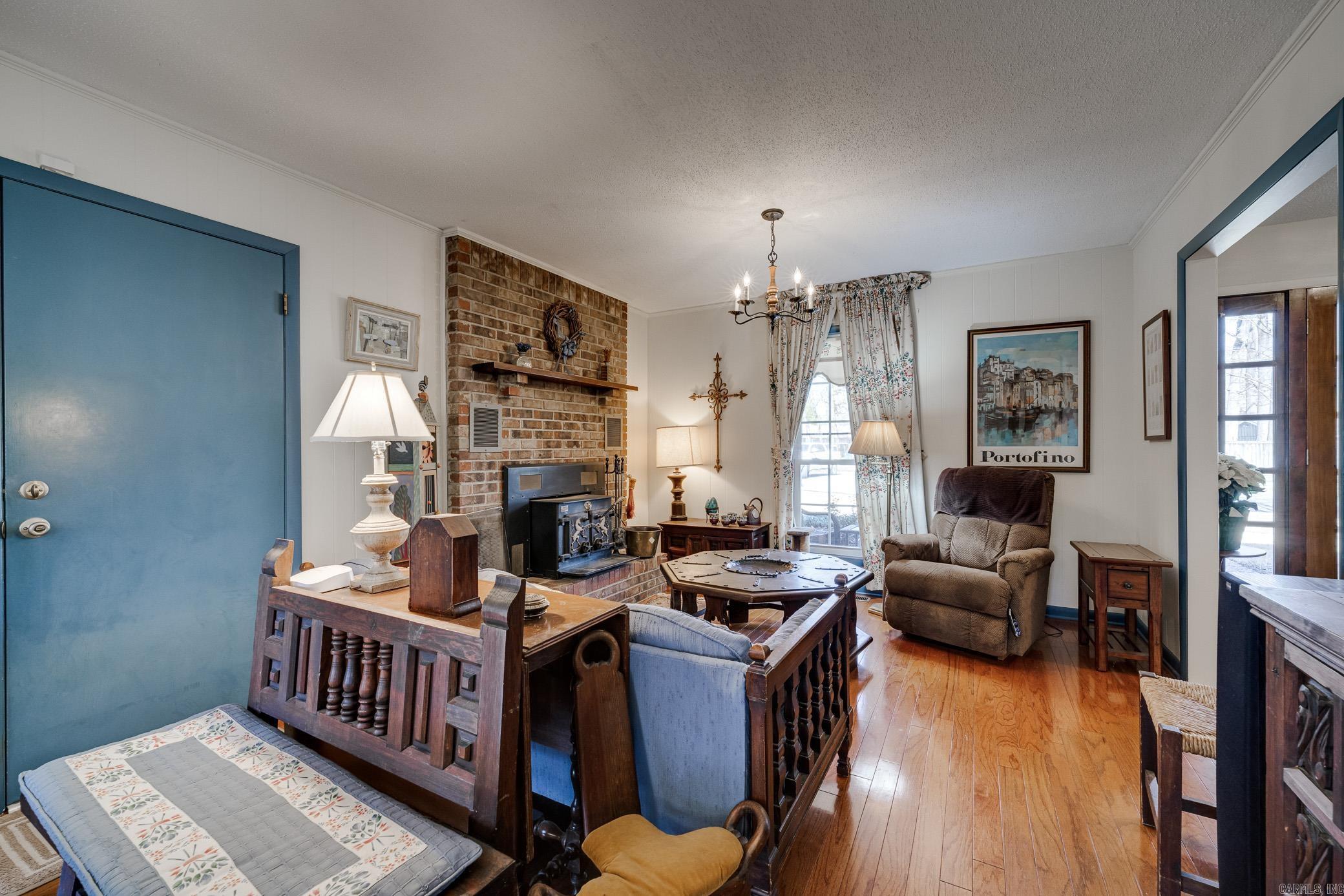 31 Forrest Ct