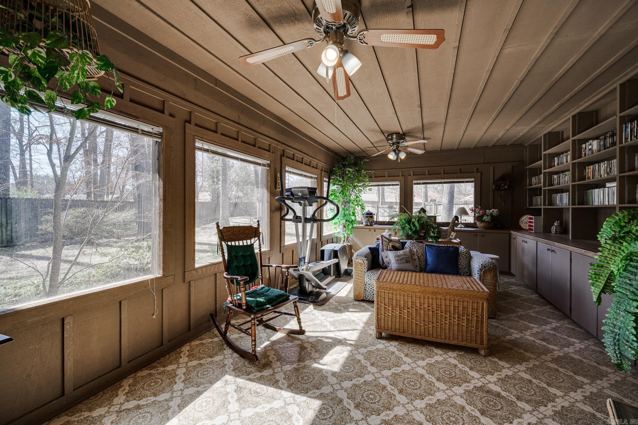 31 Forrest Ct