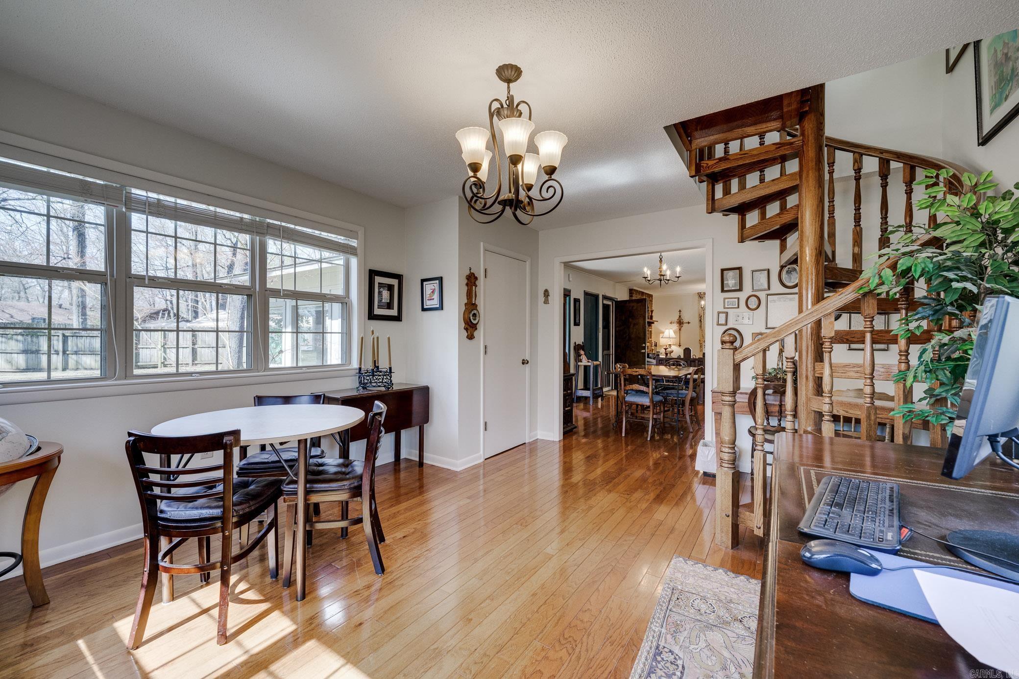 31 Forrest Ct