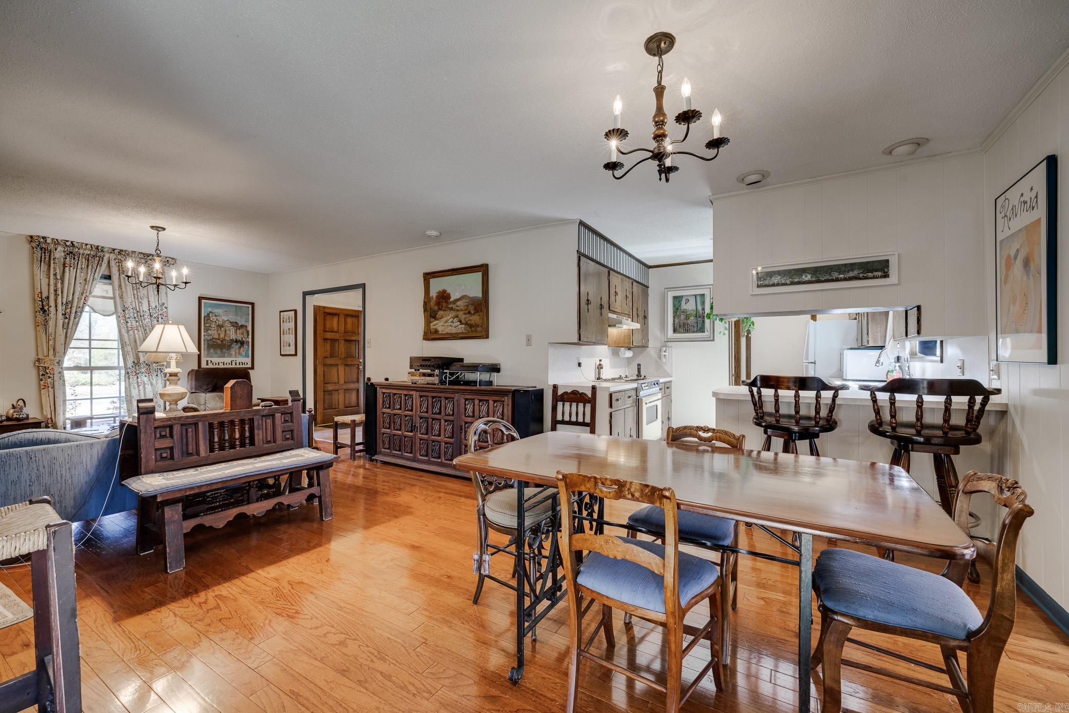 31 Forrest Ct