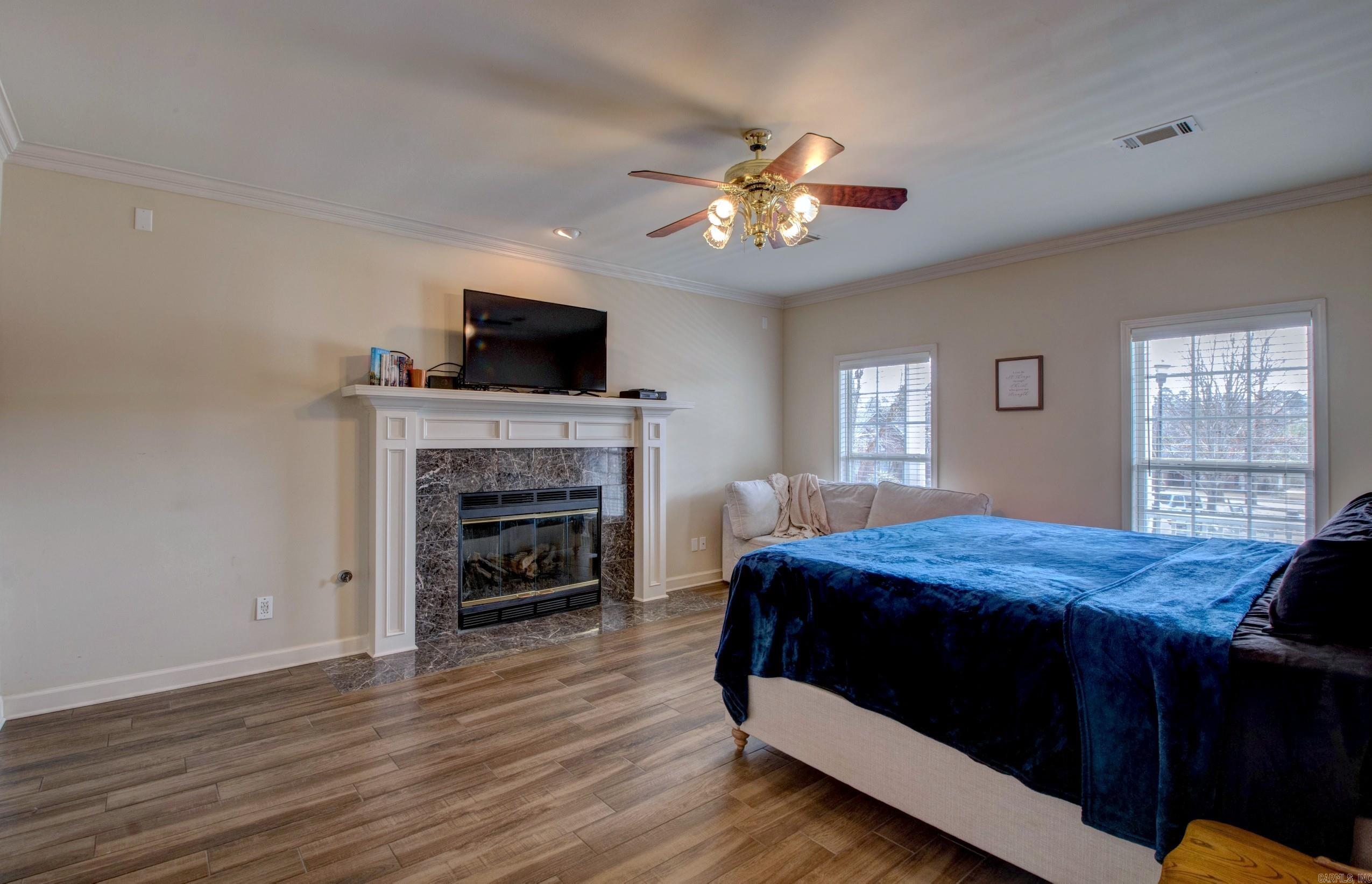 5 Grant Cove