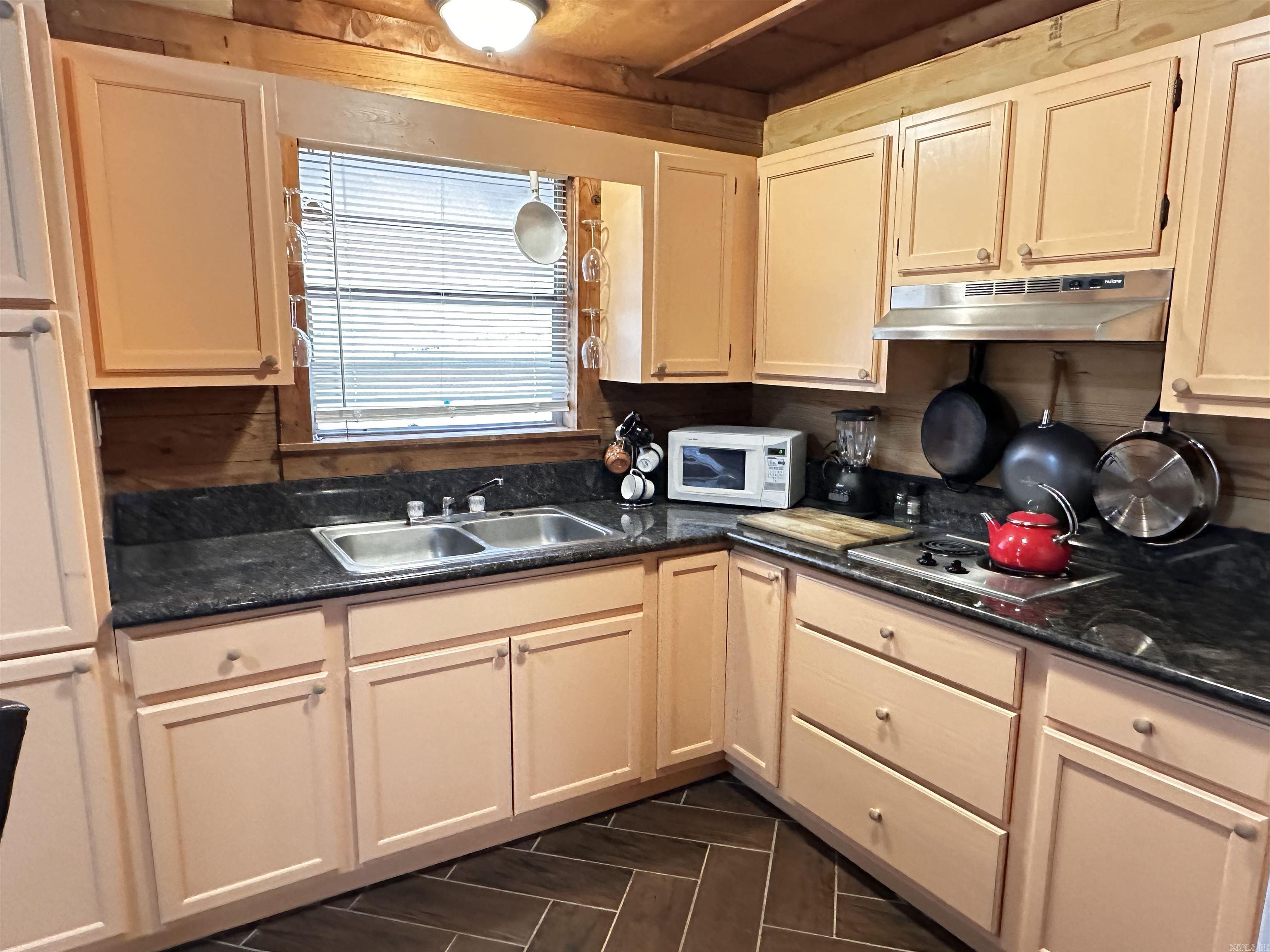 13721 Willow Pond Cutoff Road