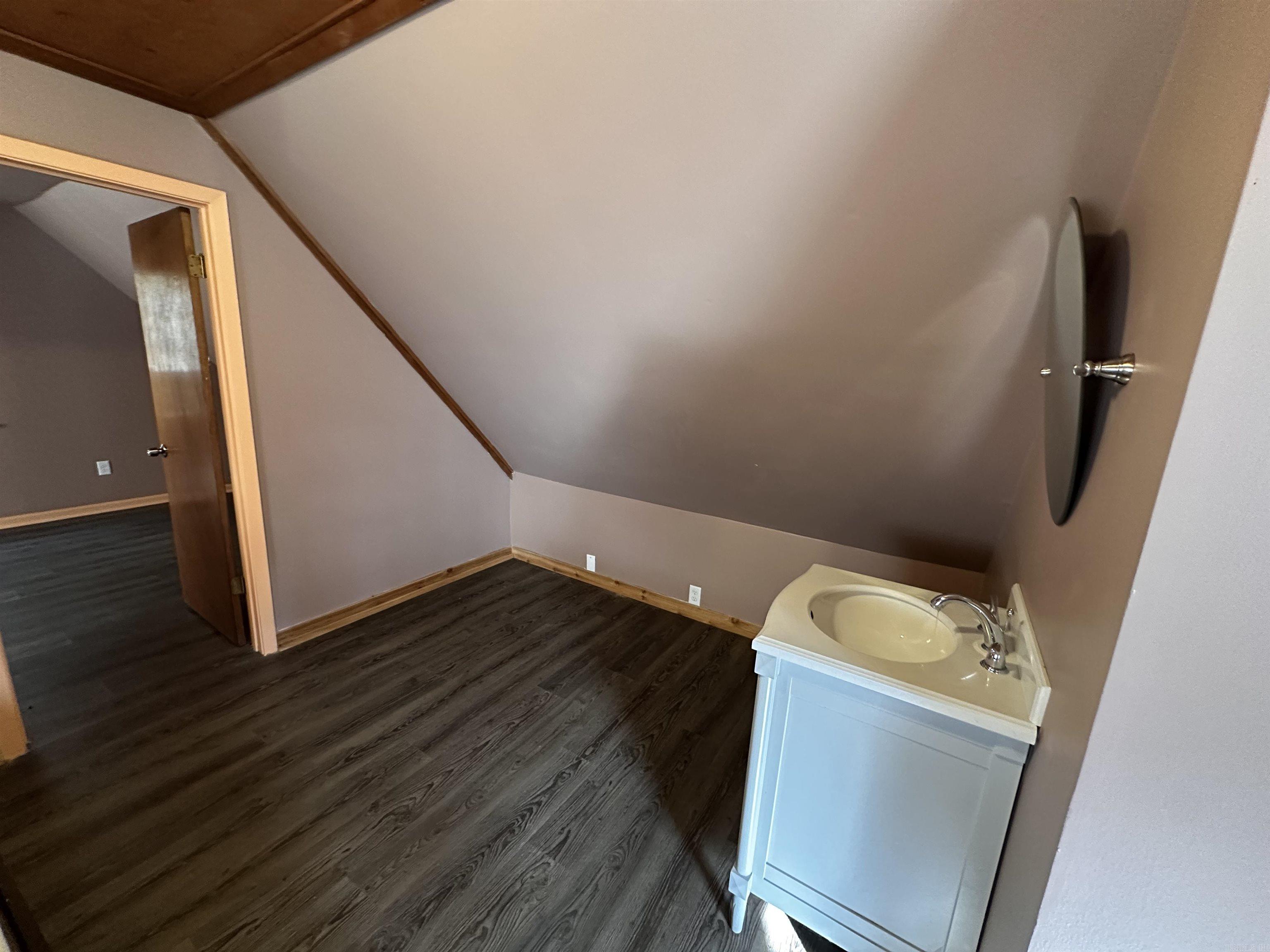 13721 Willow Pond Cutoff Road