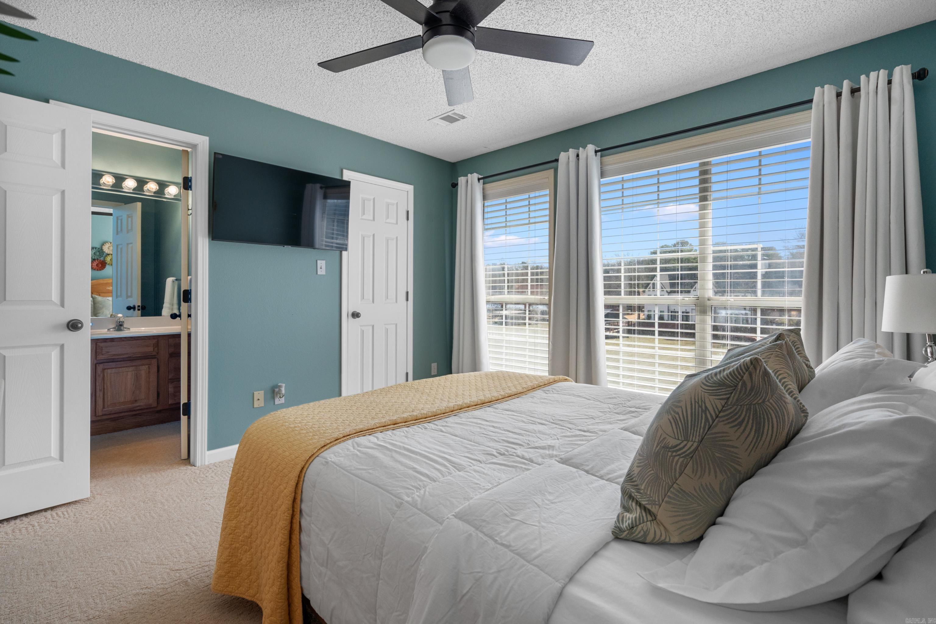 231 Bayshore