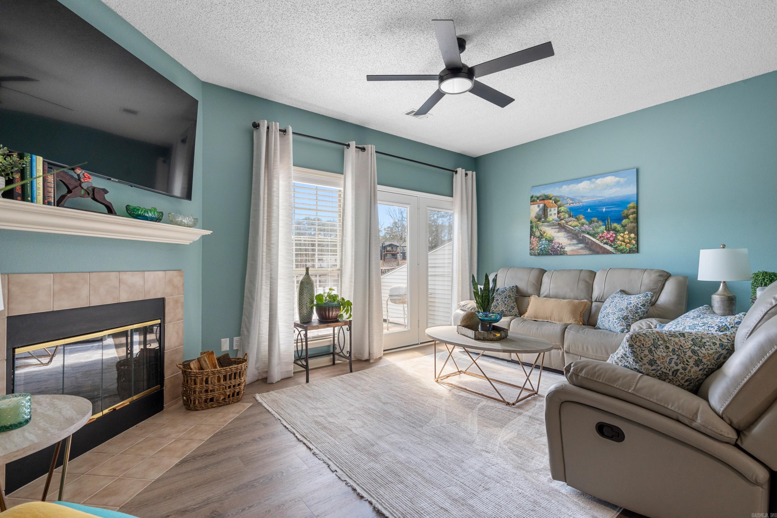 231 Bayshore