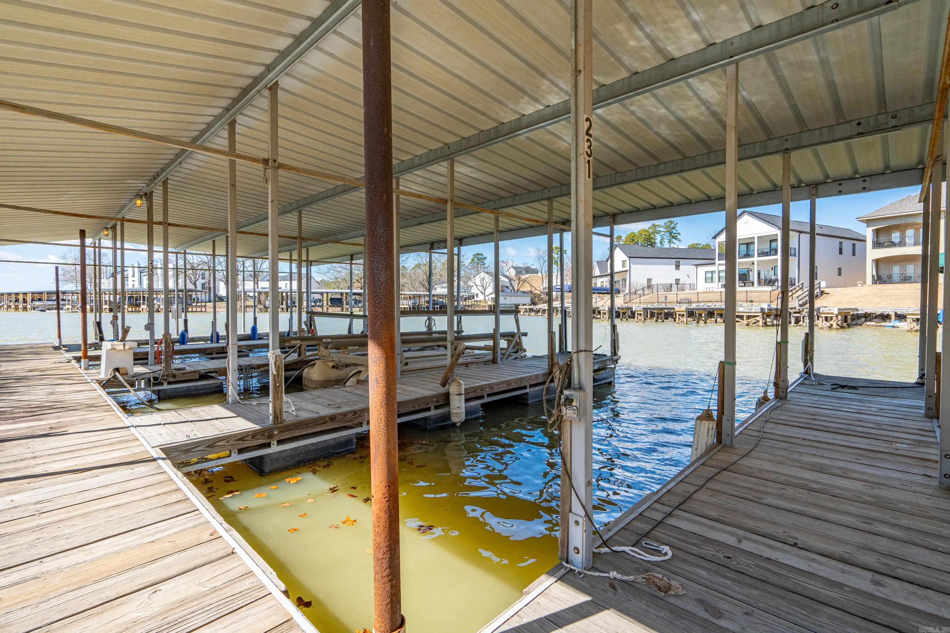 231 Bayshore