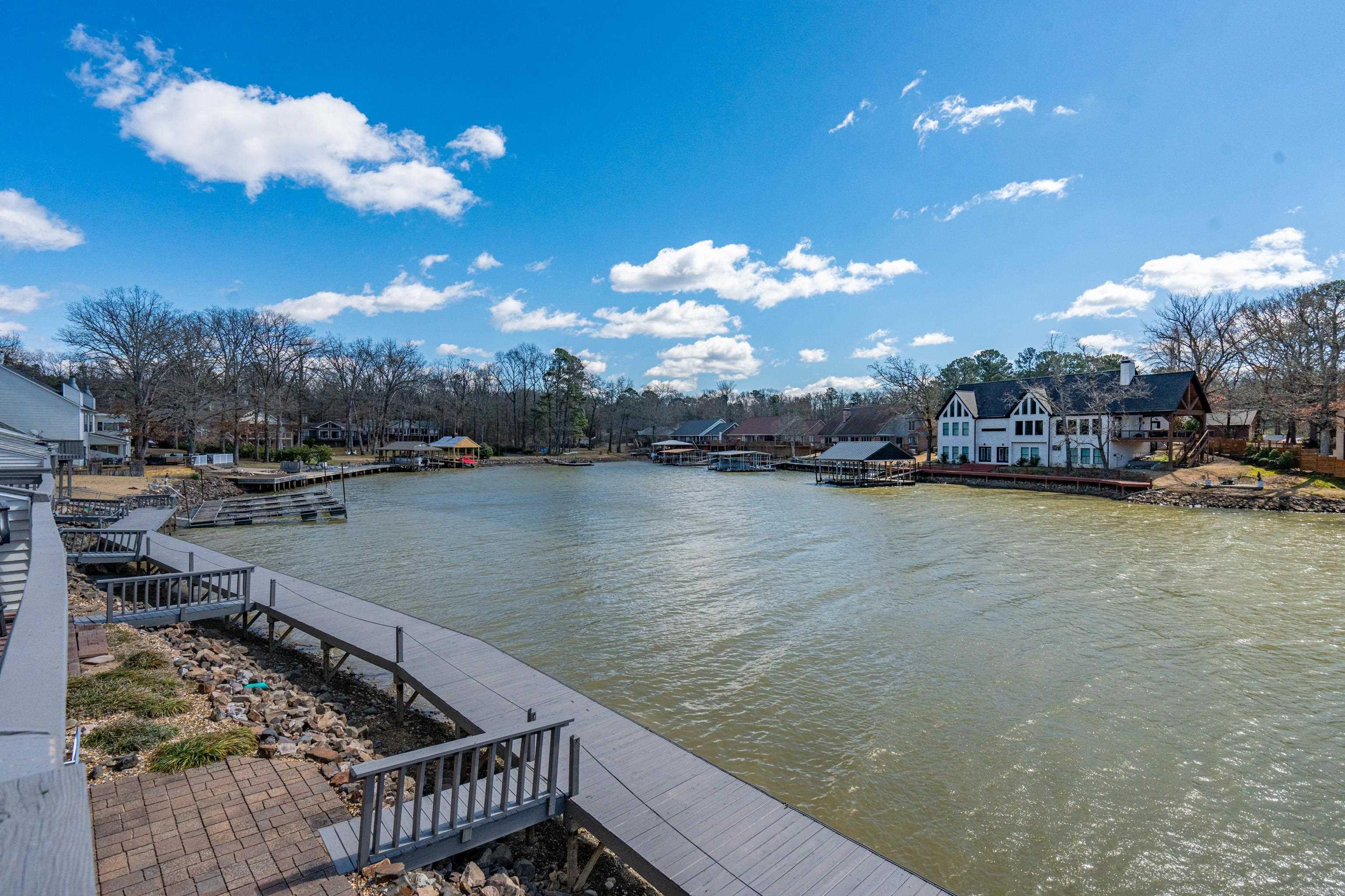 231 Bayshore
