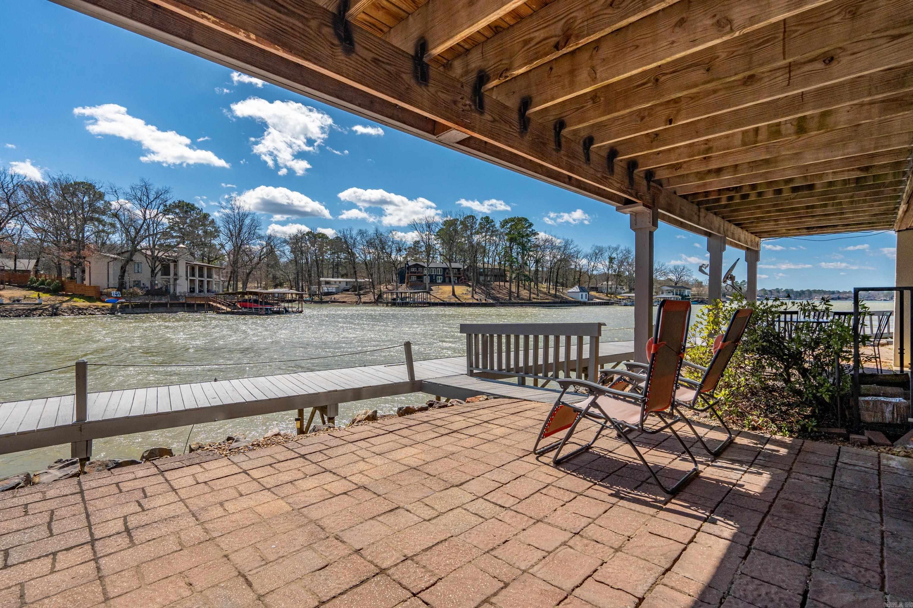 231 Bayshore