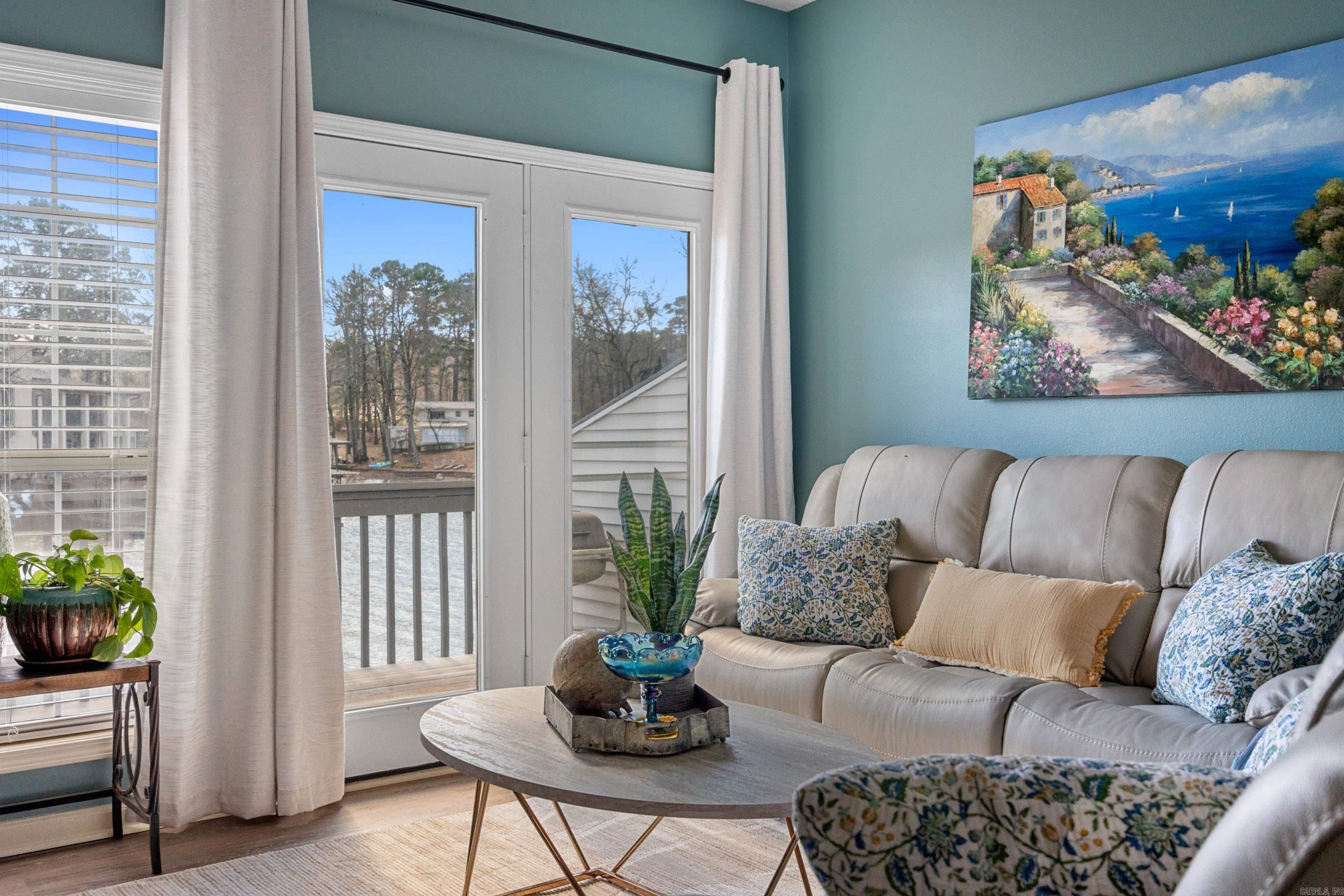 231 Bayshore