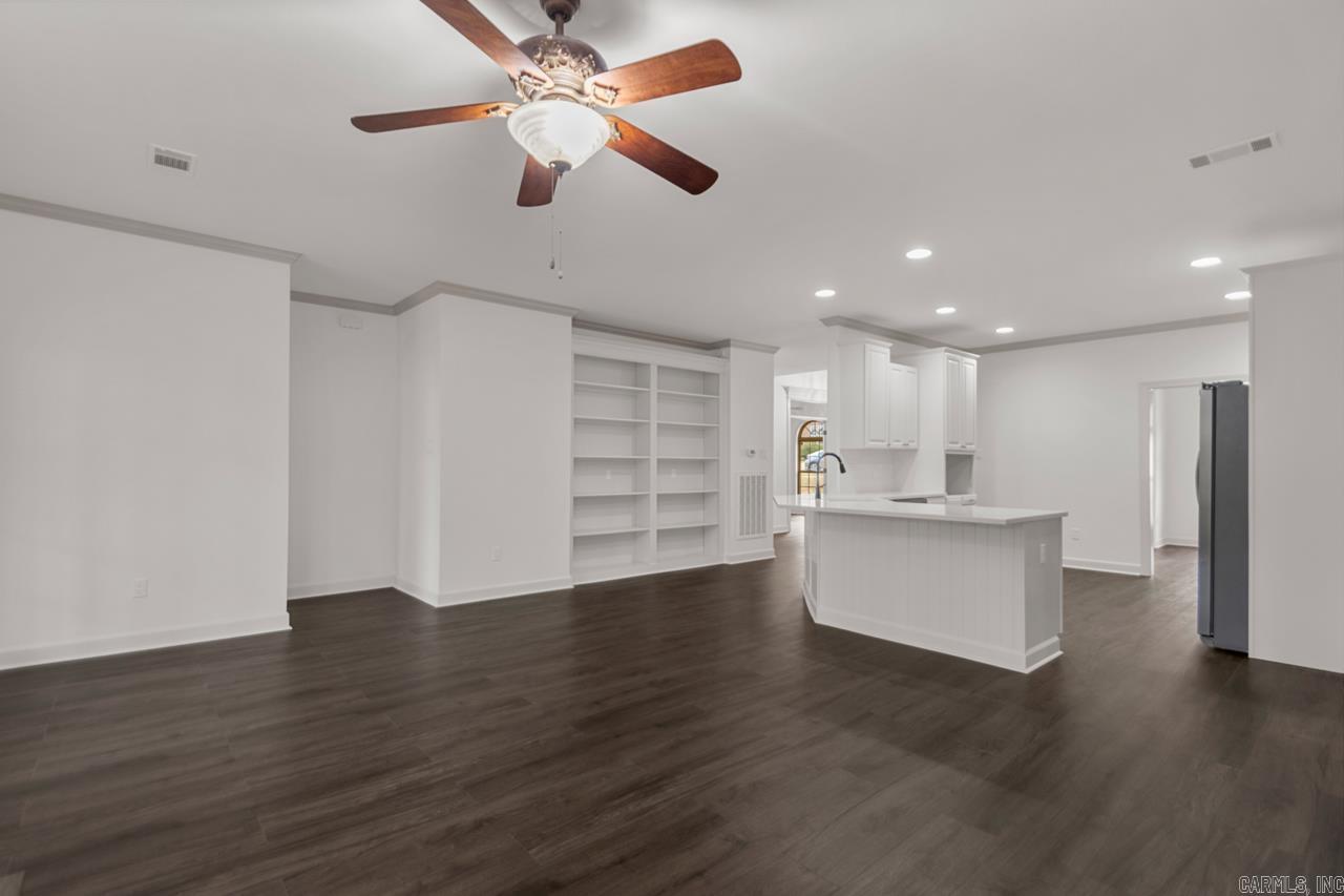 2821 Mossy Creek Drive