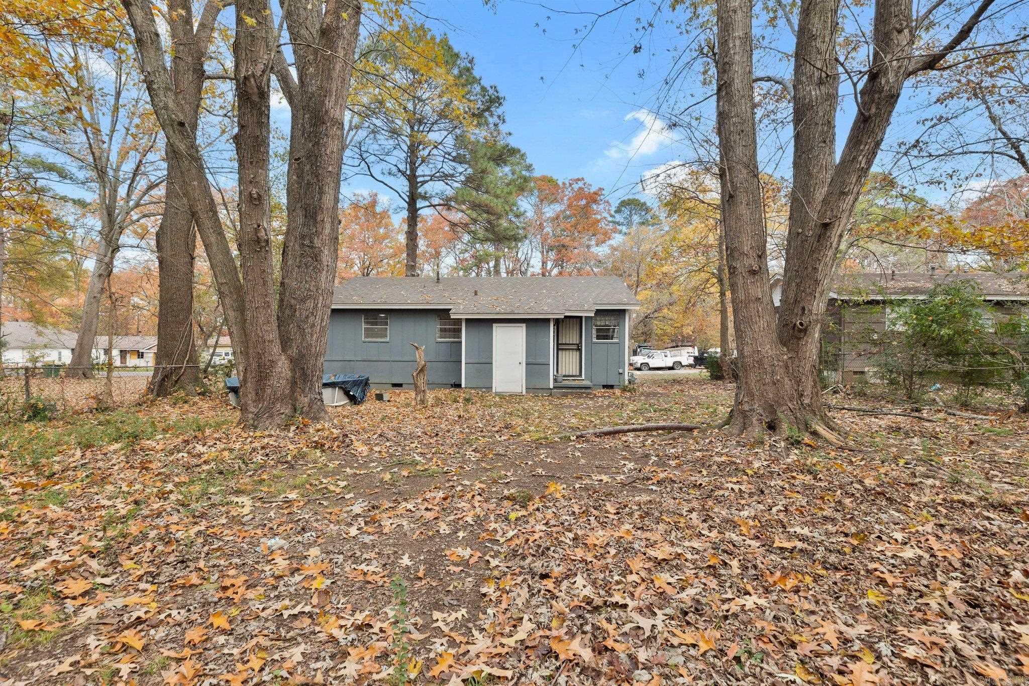 7325 Knollwood Road