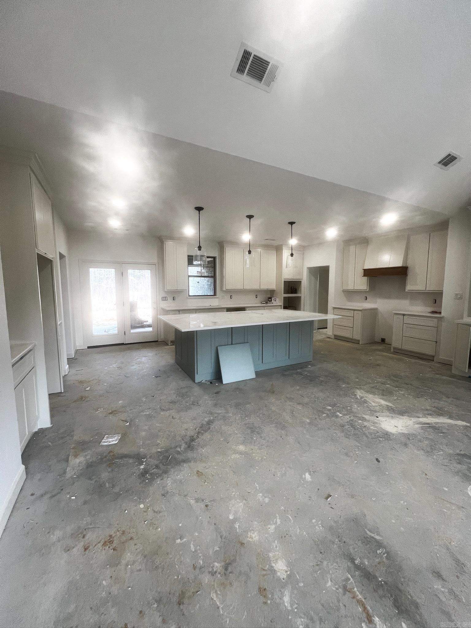 1016 Duke Drive