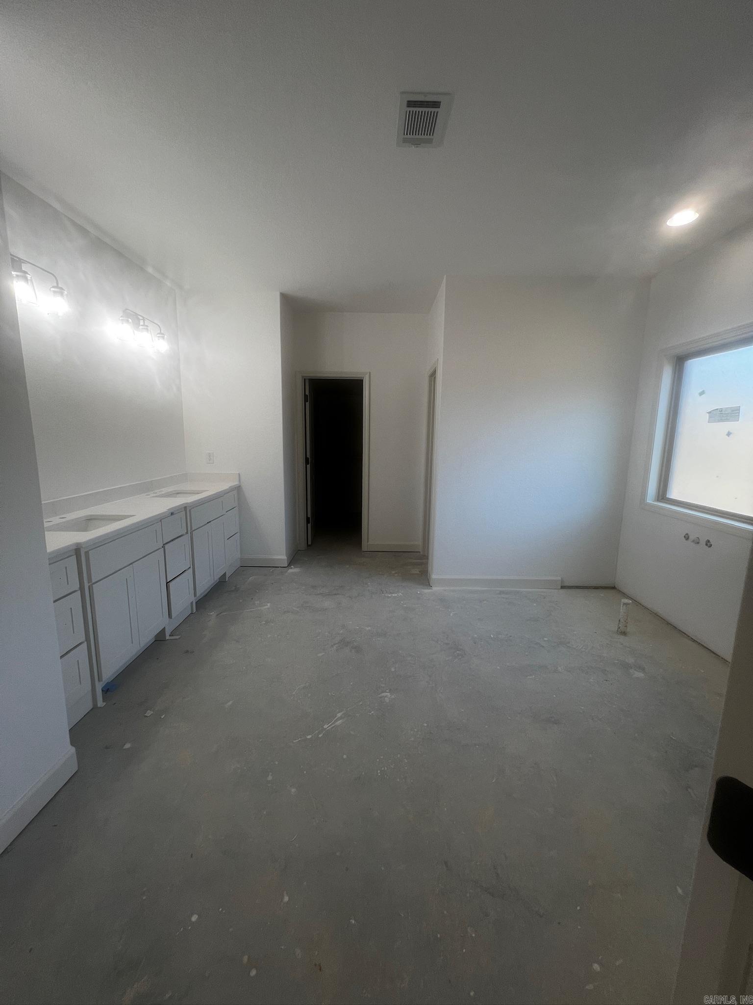 1016 Duke Drive