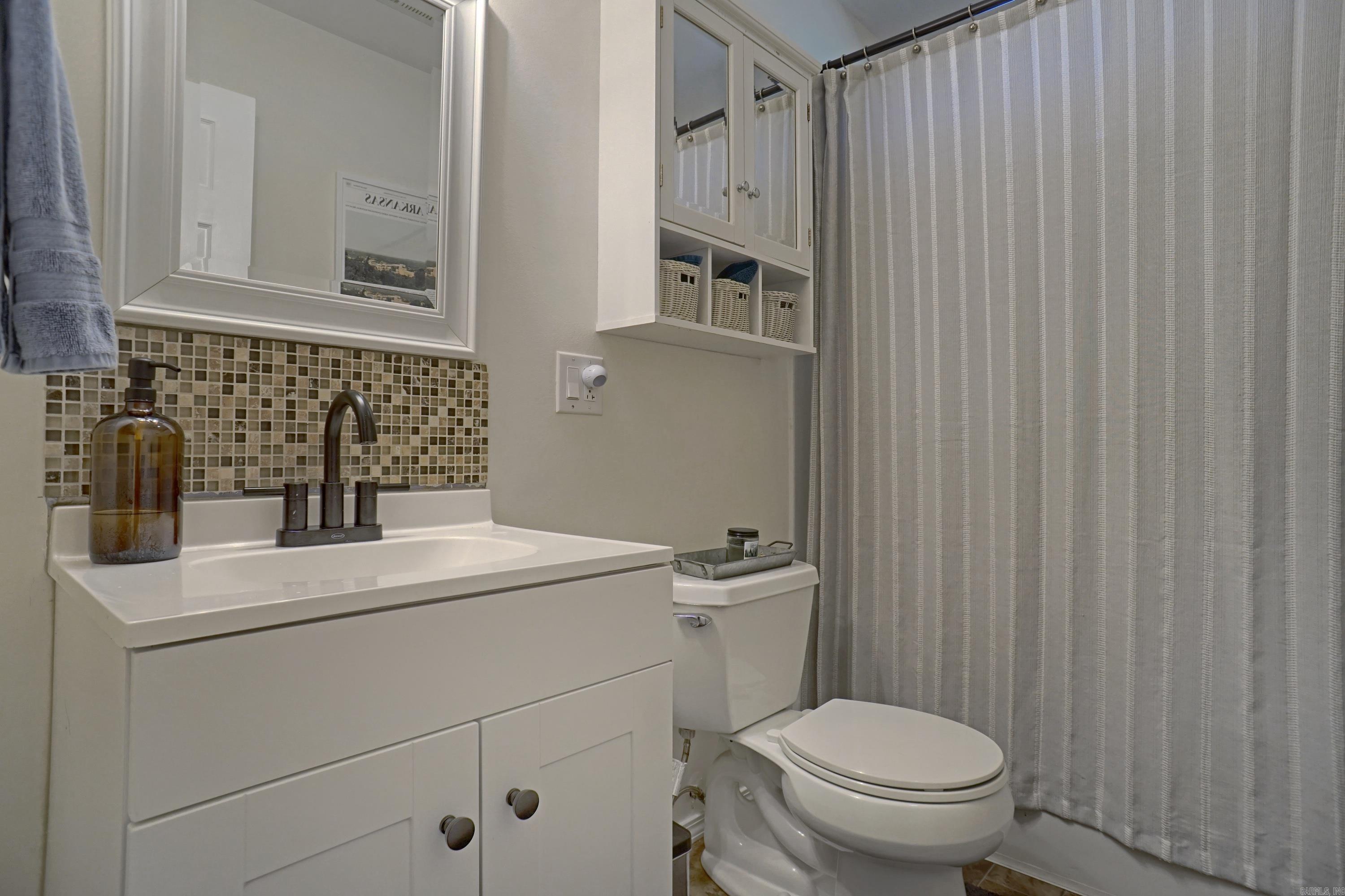 146 Private Road 3399