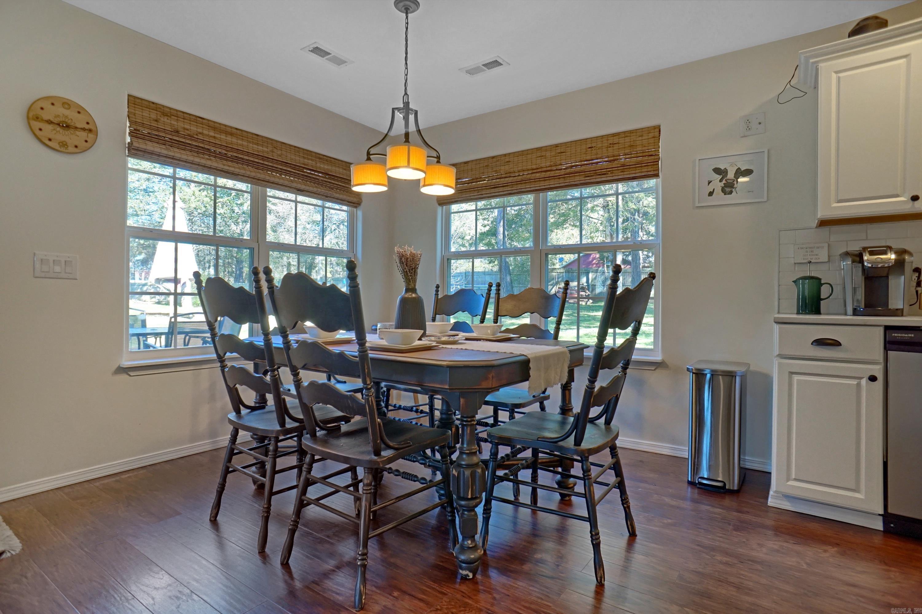 146 Private Road 3399