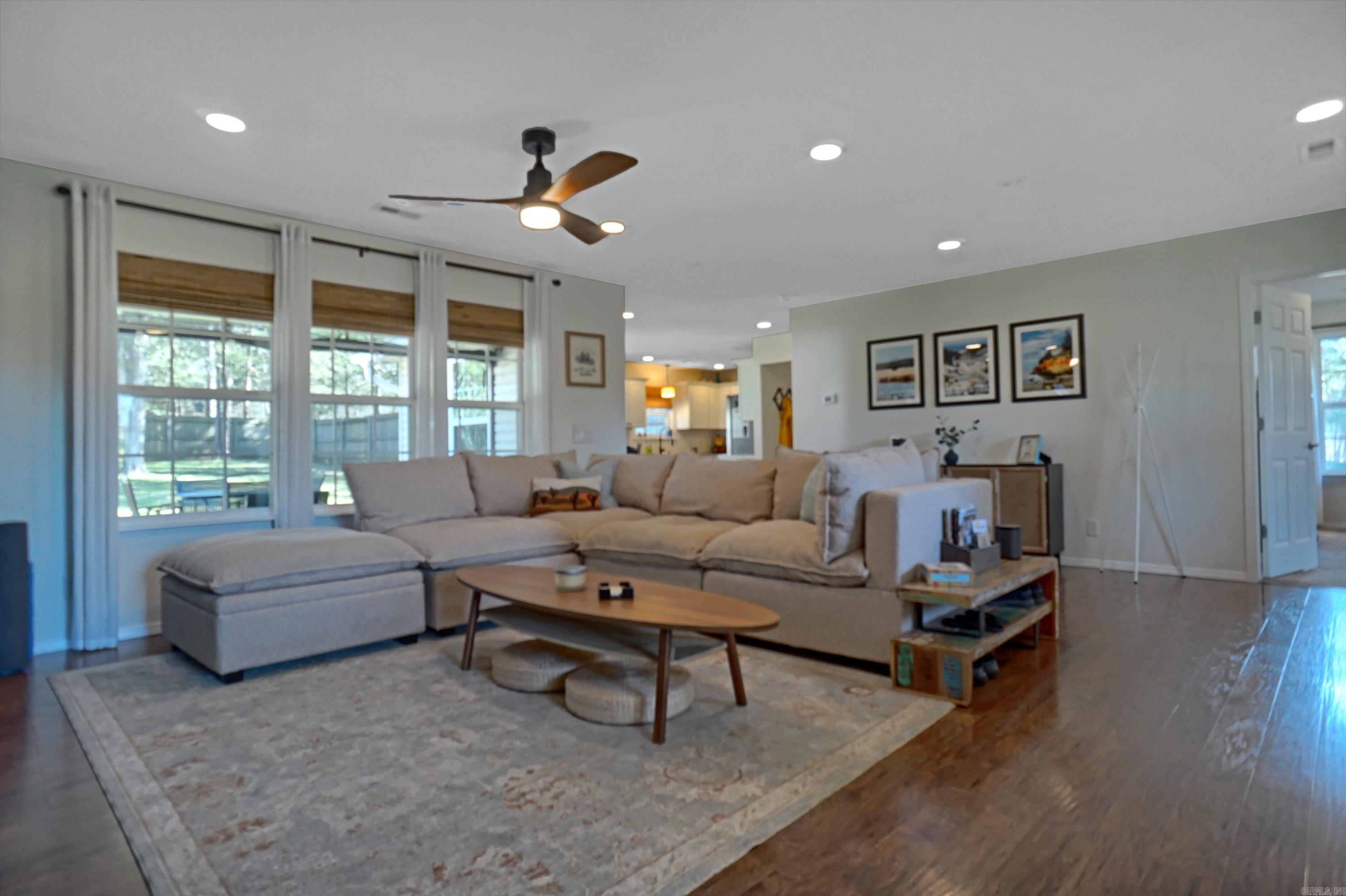 146 Private Road 3399