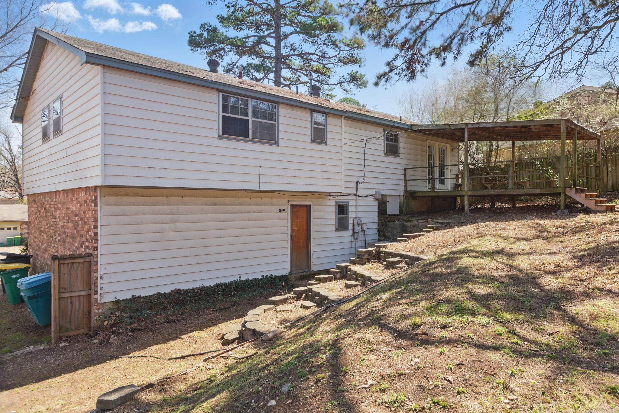 318 Alamo Dr