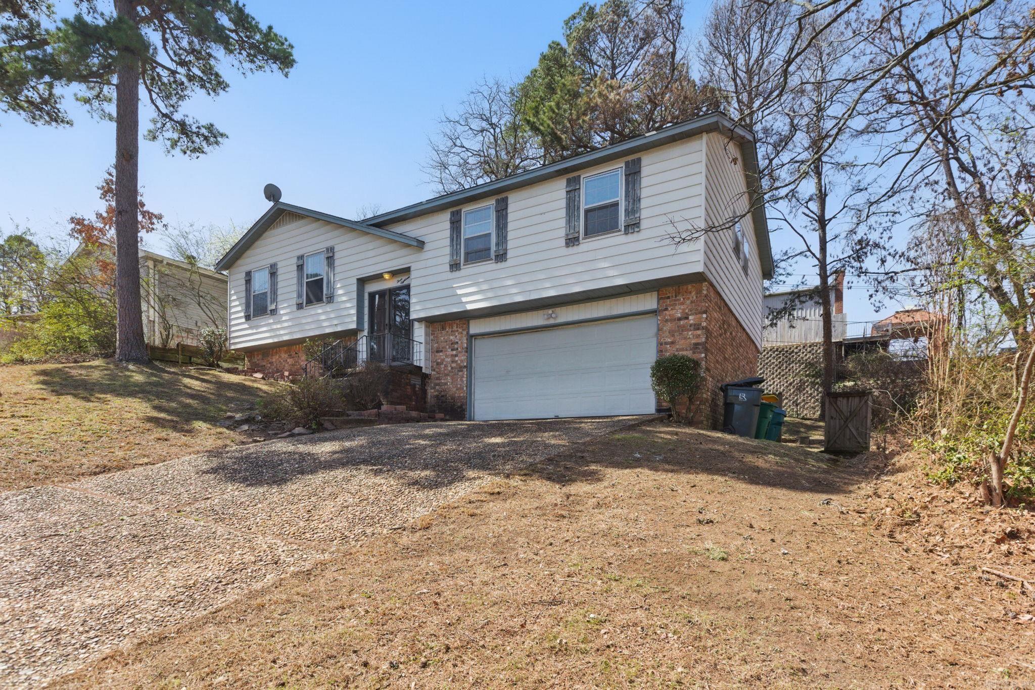 318 Alamo Dr