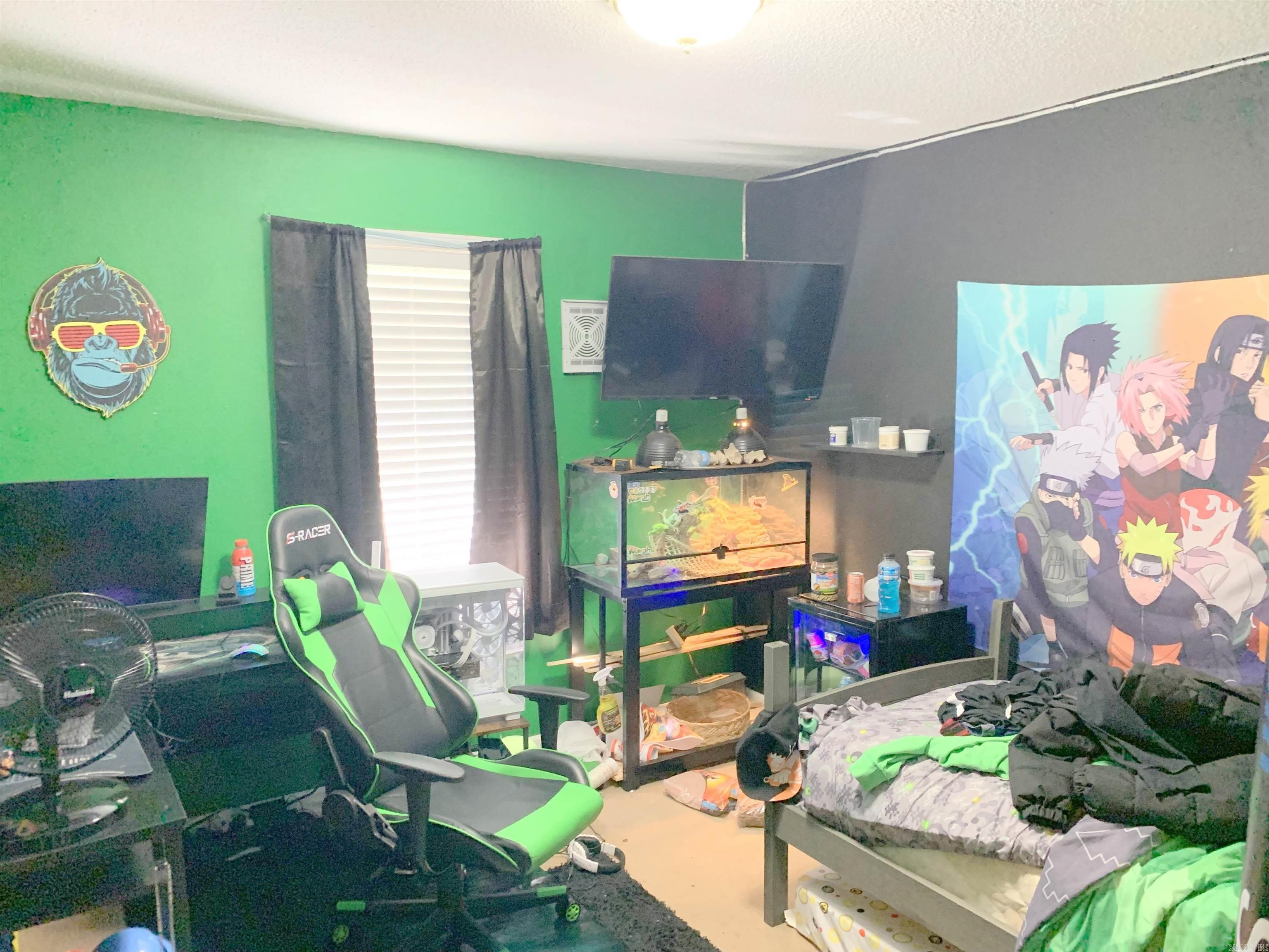 1205 Donna Drive