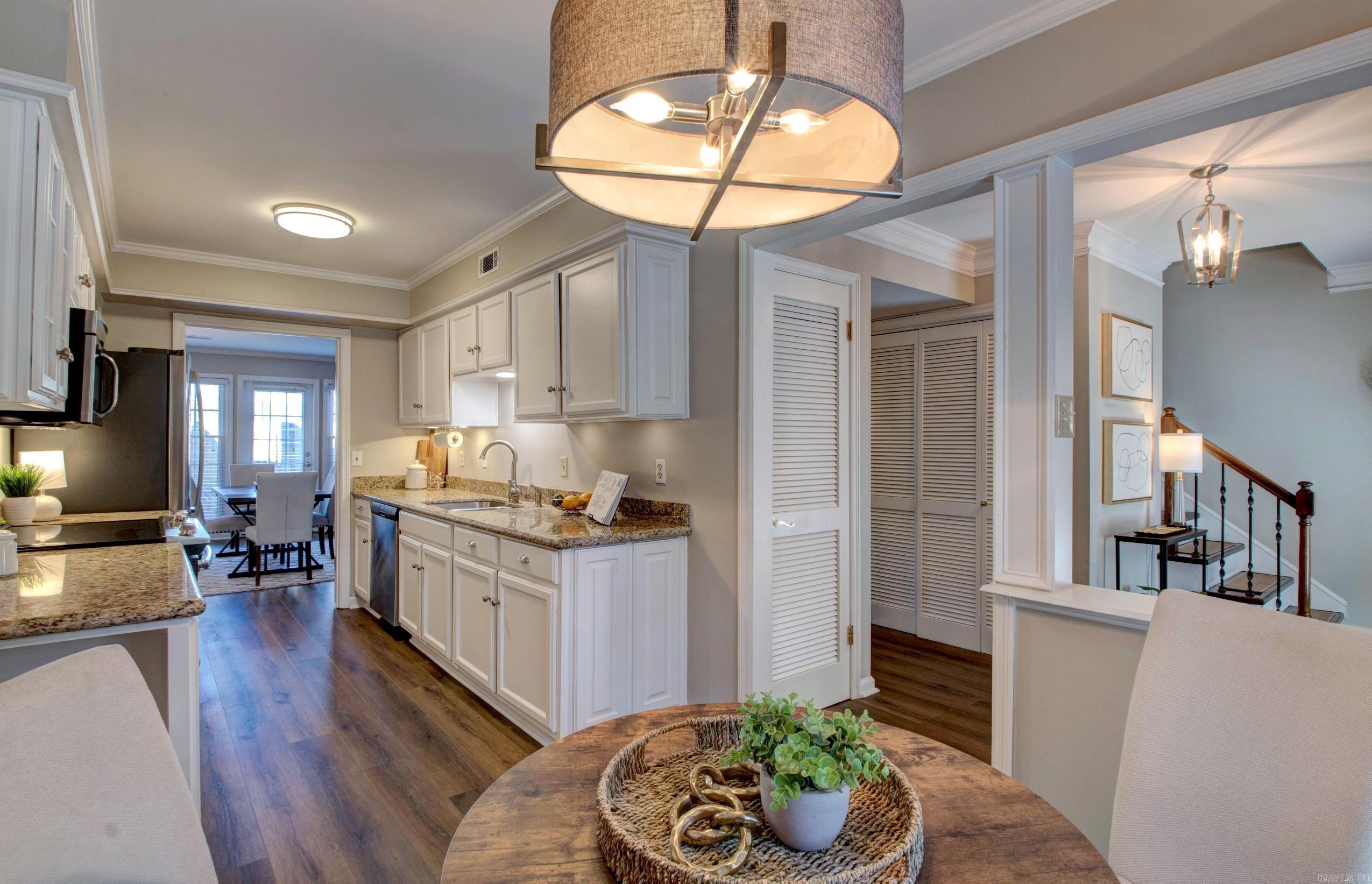 2200 Andover Court Unit: 704