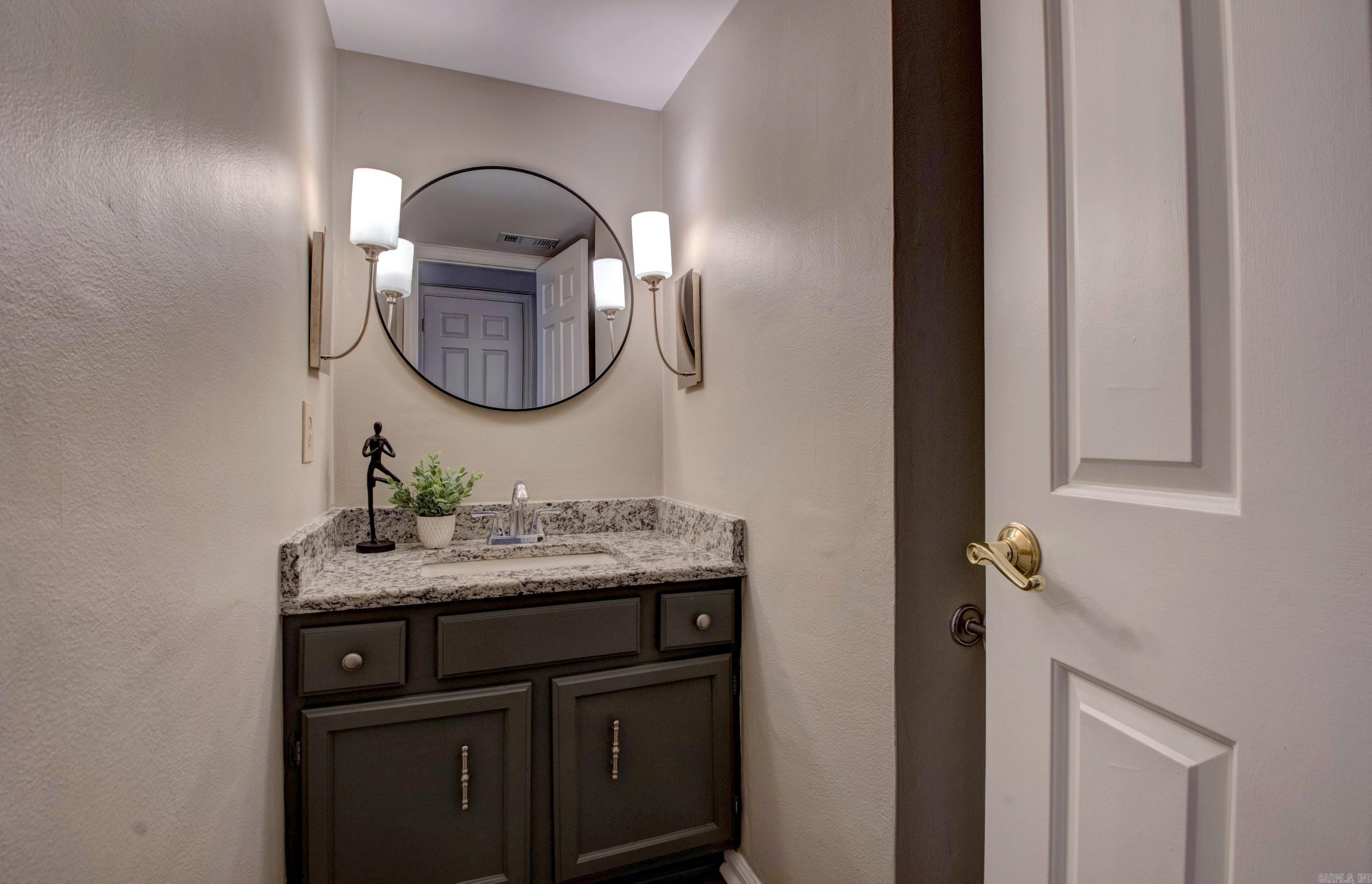 2200 Andover Court Unit: 704
