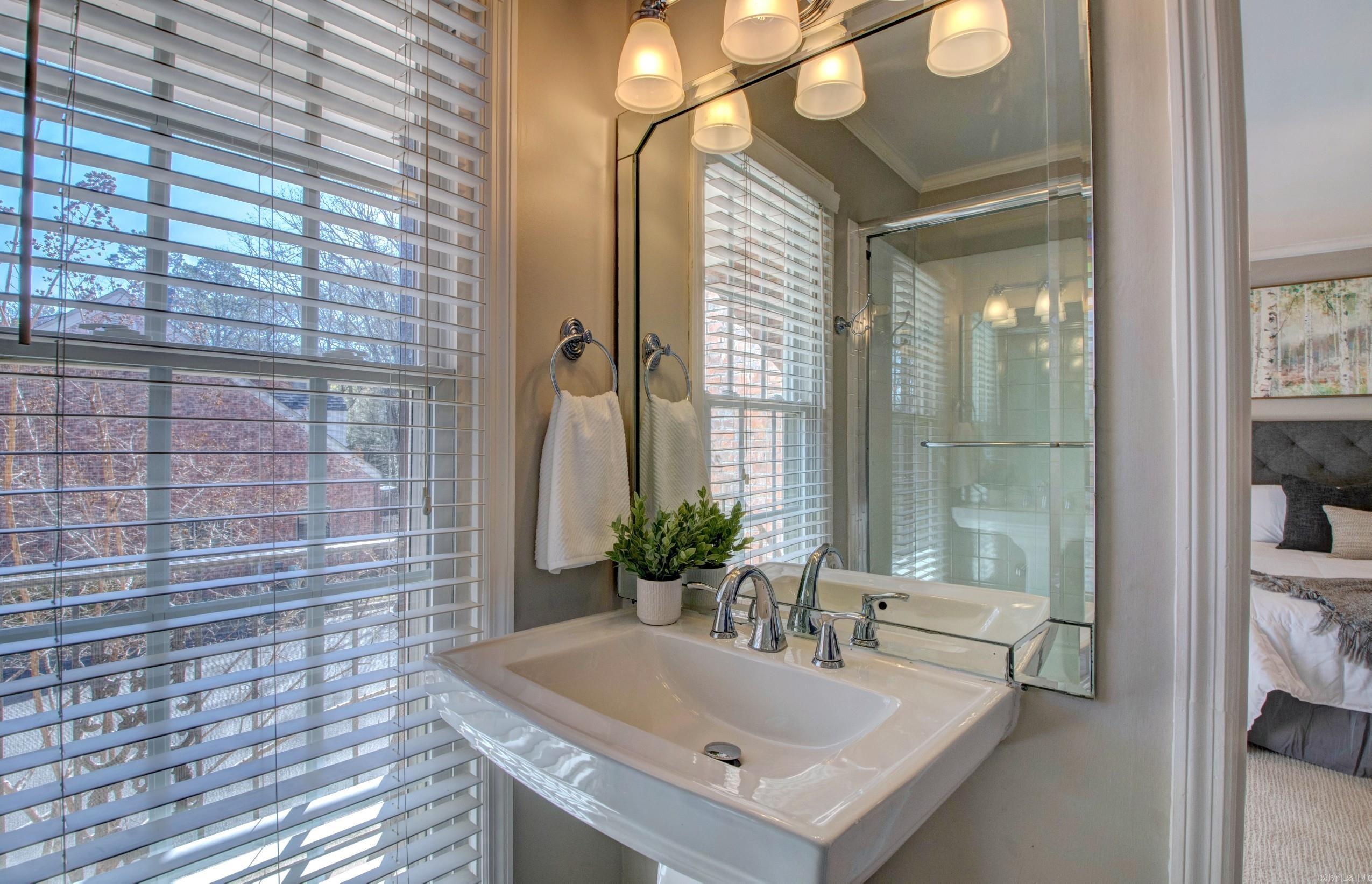 2200 Andover Court Unit: 704