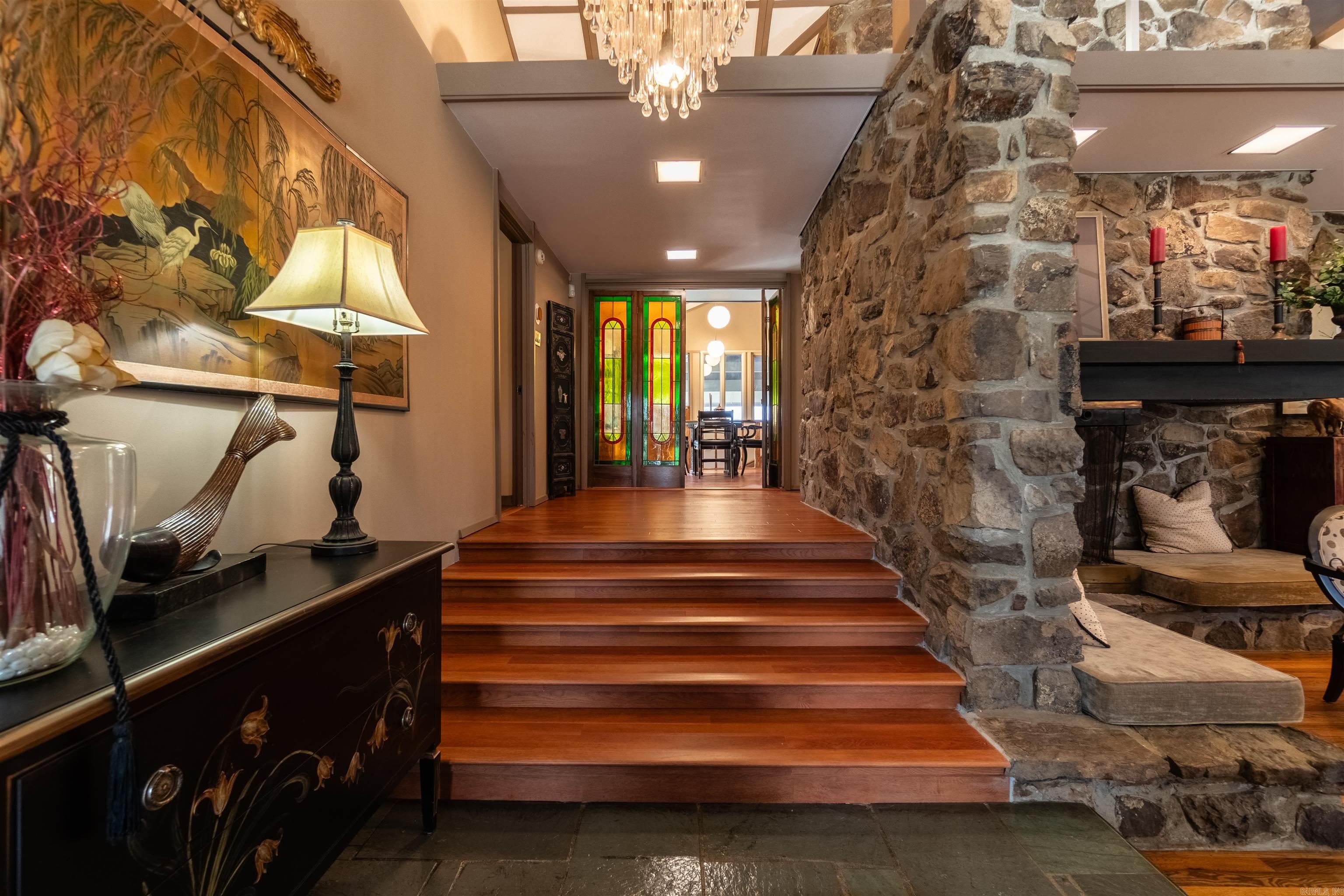 1401 E Main Street