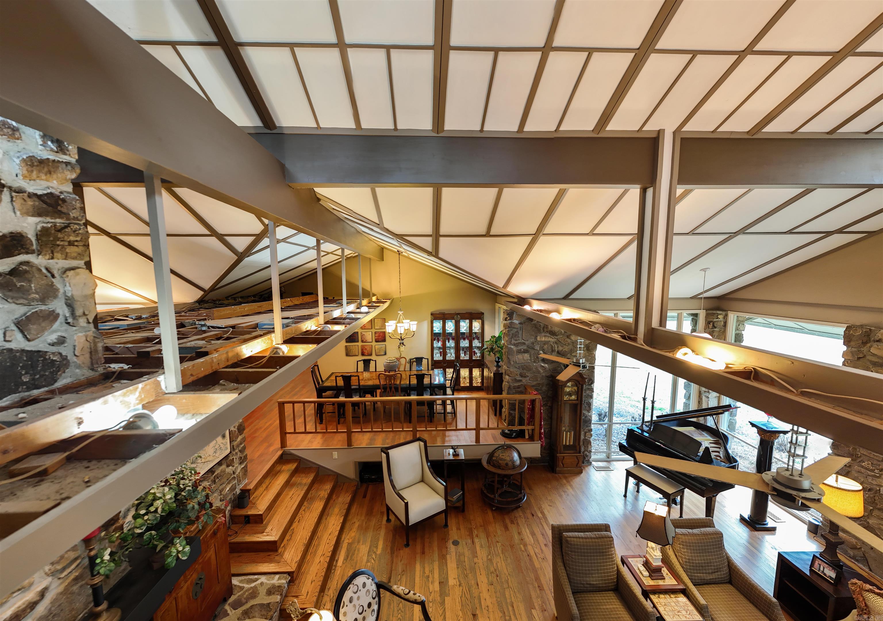 1401 E Main Street