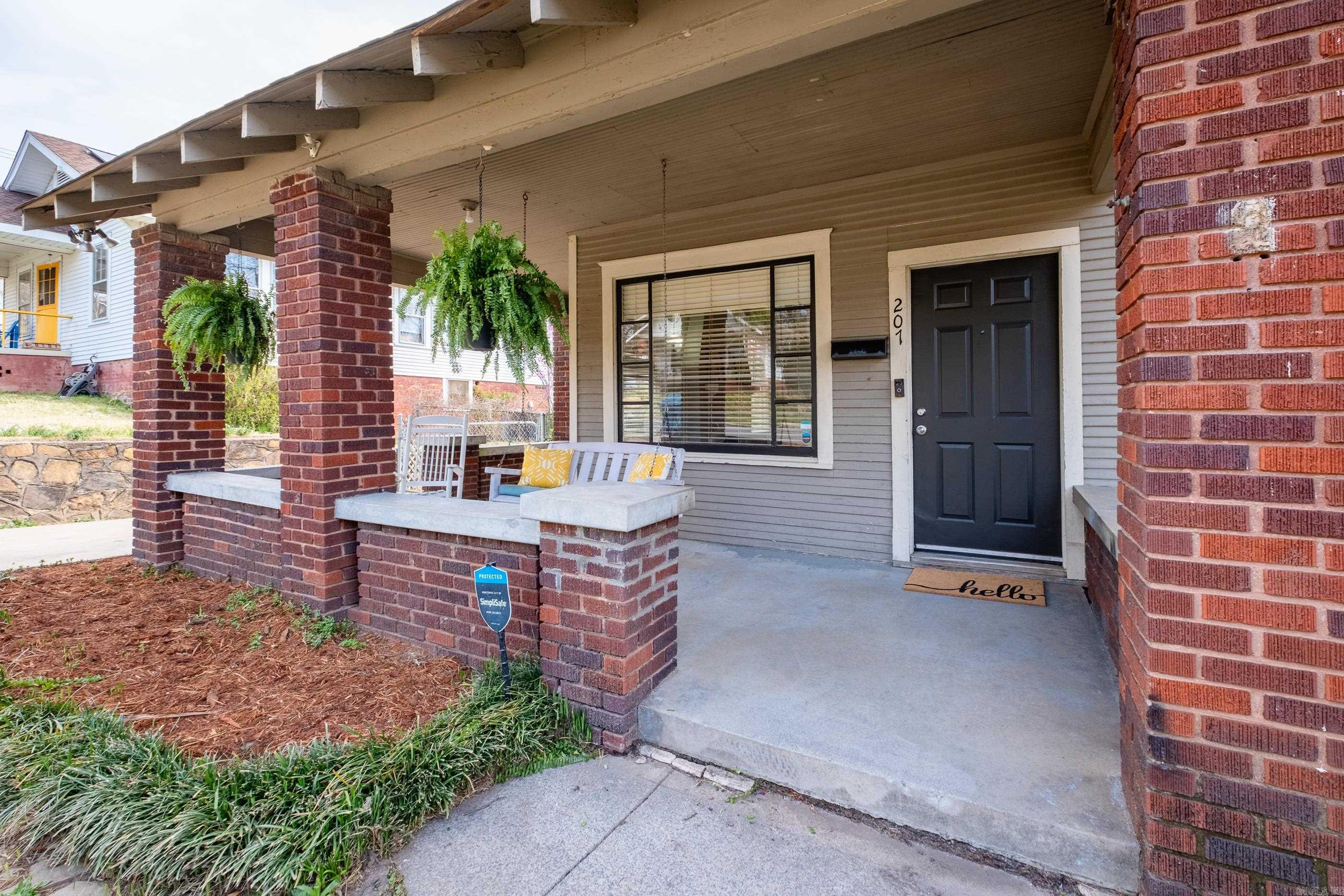 207 Dennison Street