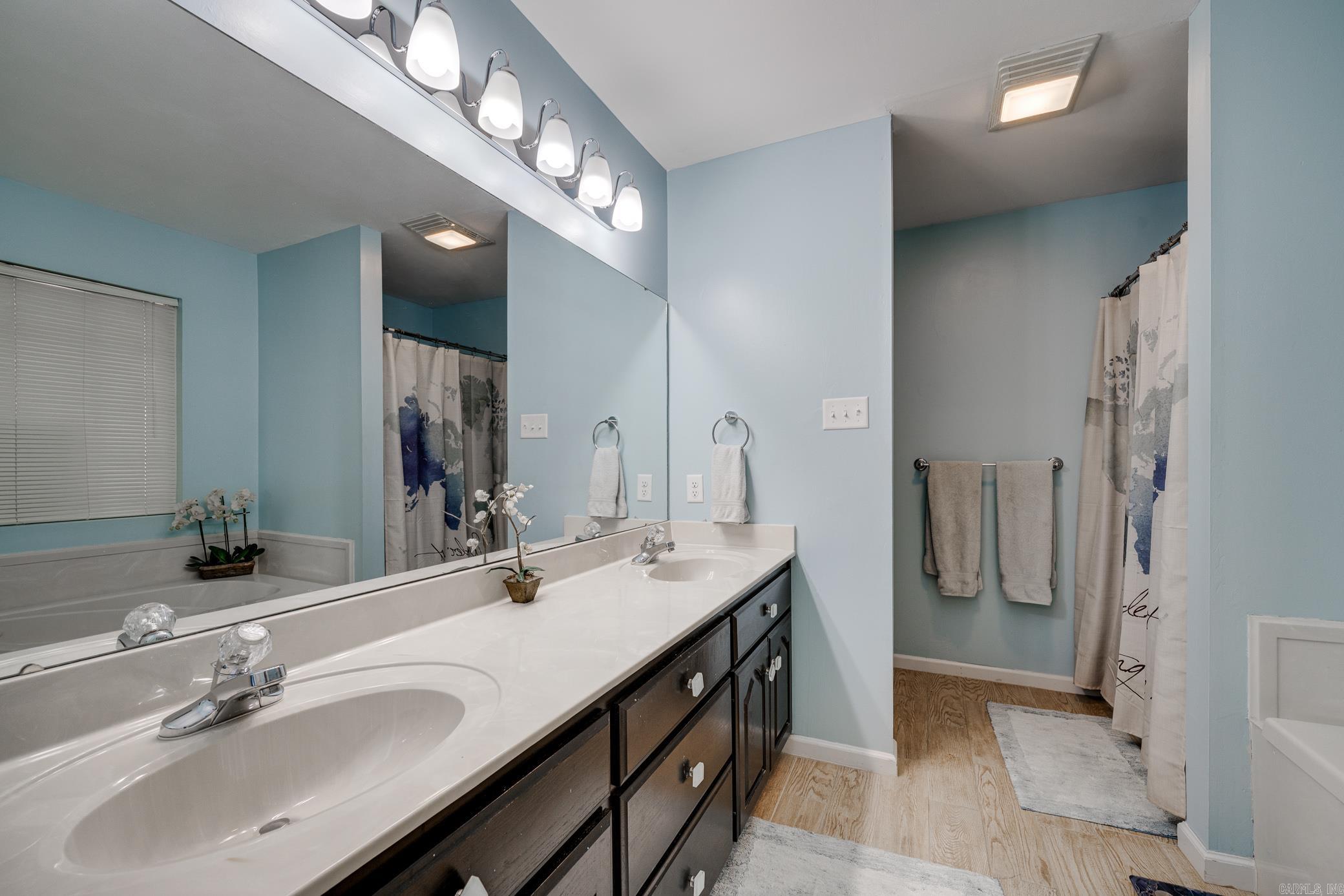 2105 Maplewood Drive