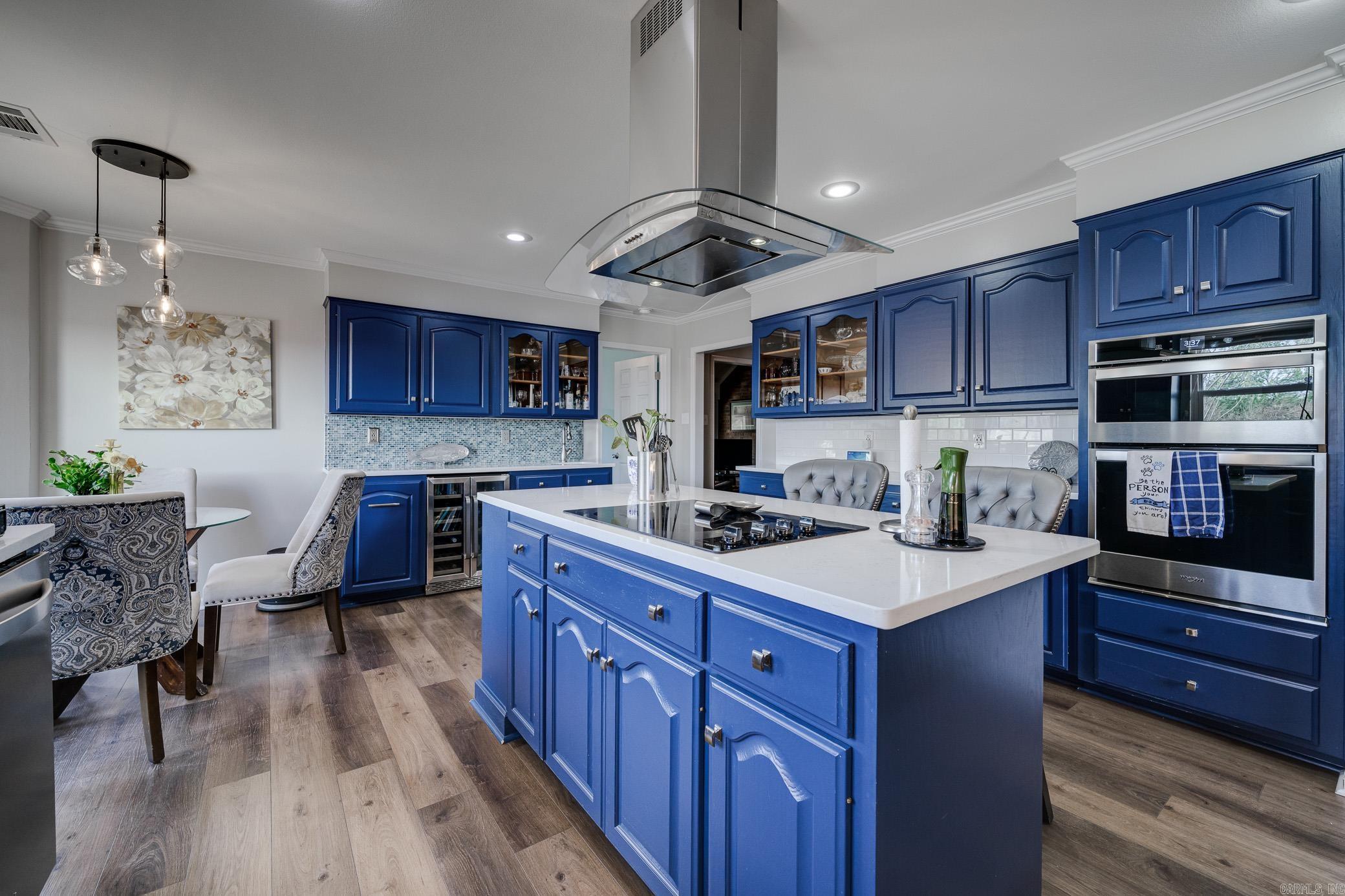2105 Maplewood Drive