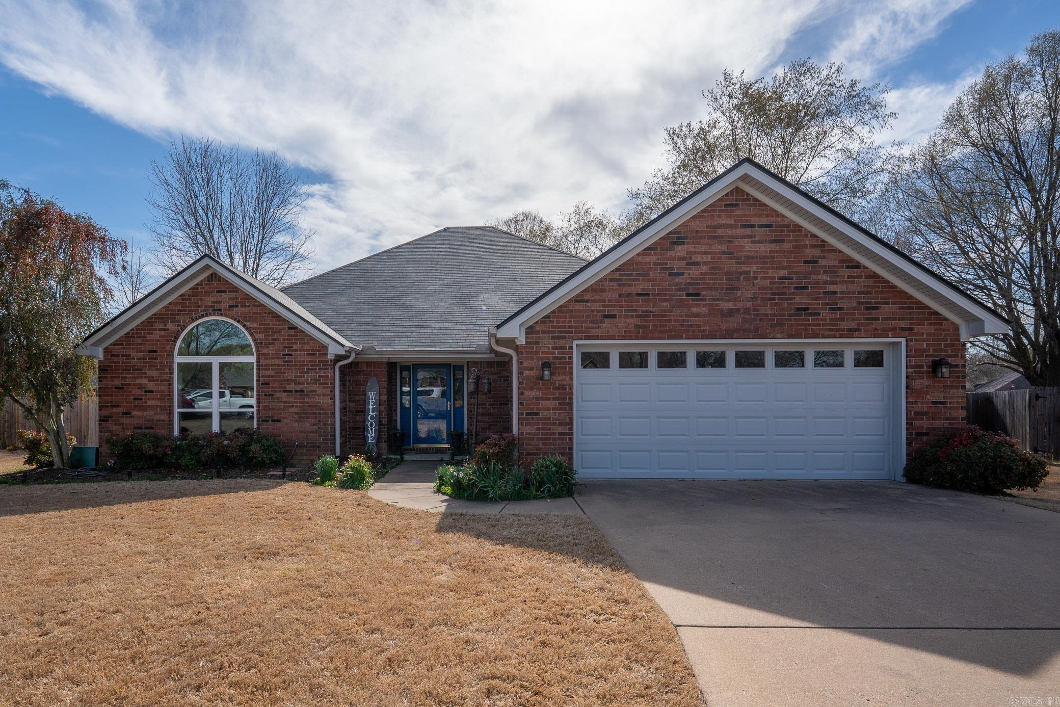 2105 Maplewood Drive