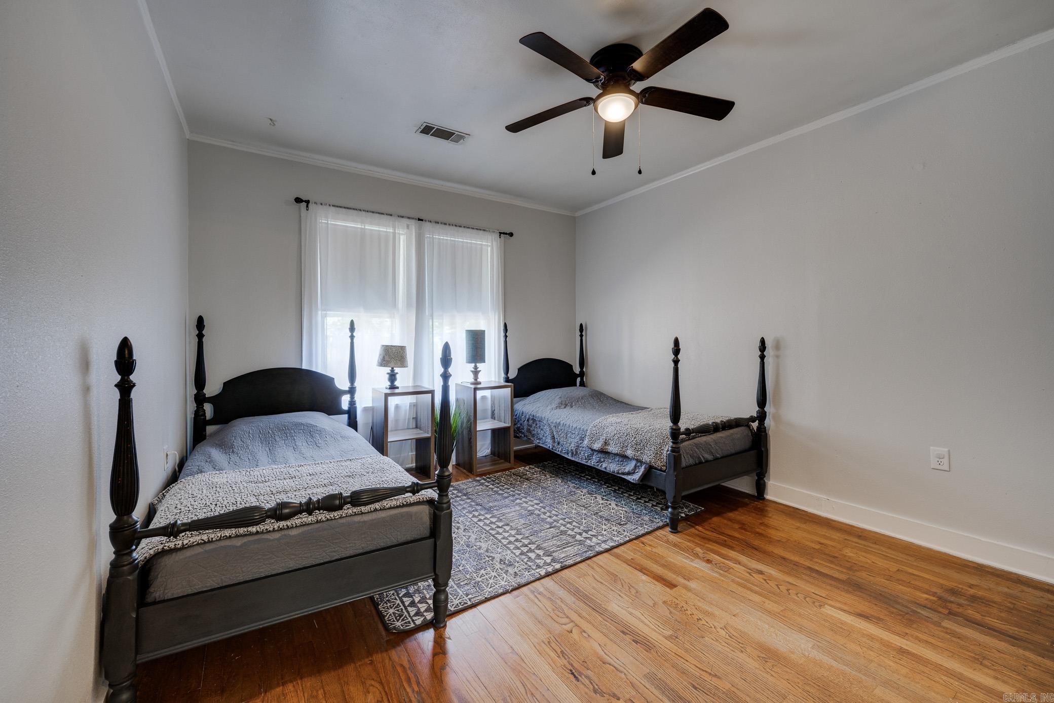 1824 Independence Ave