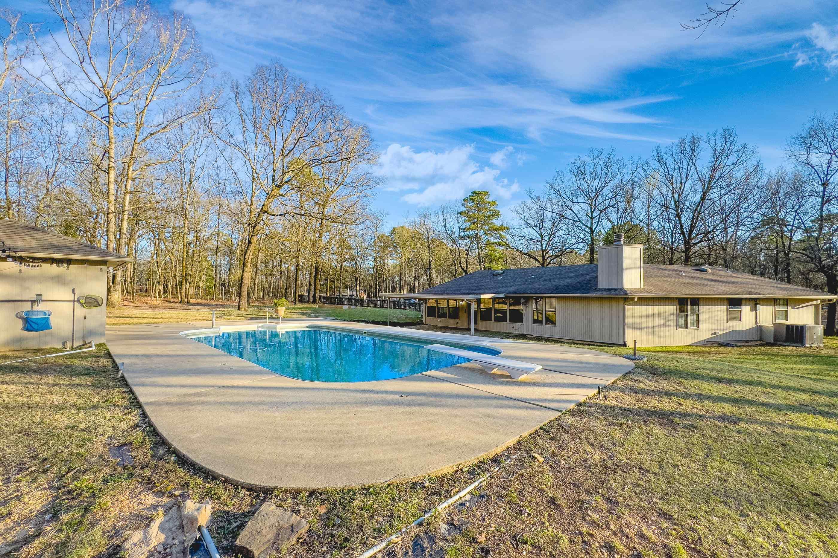 1502 Hickory Drive