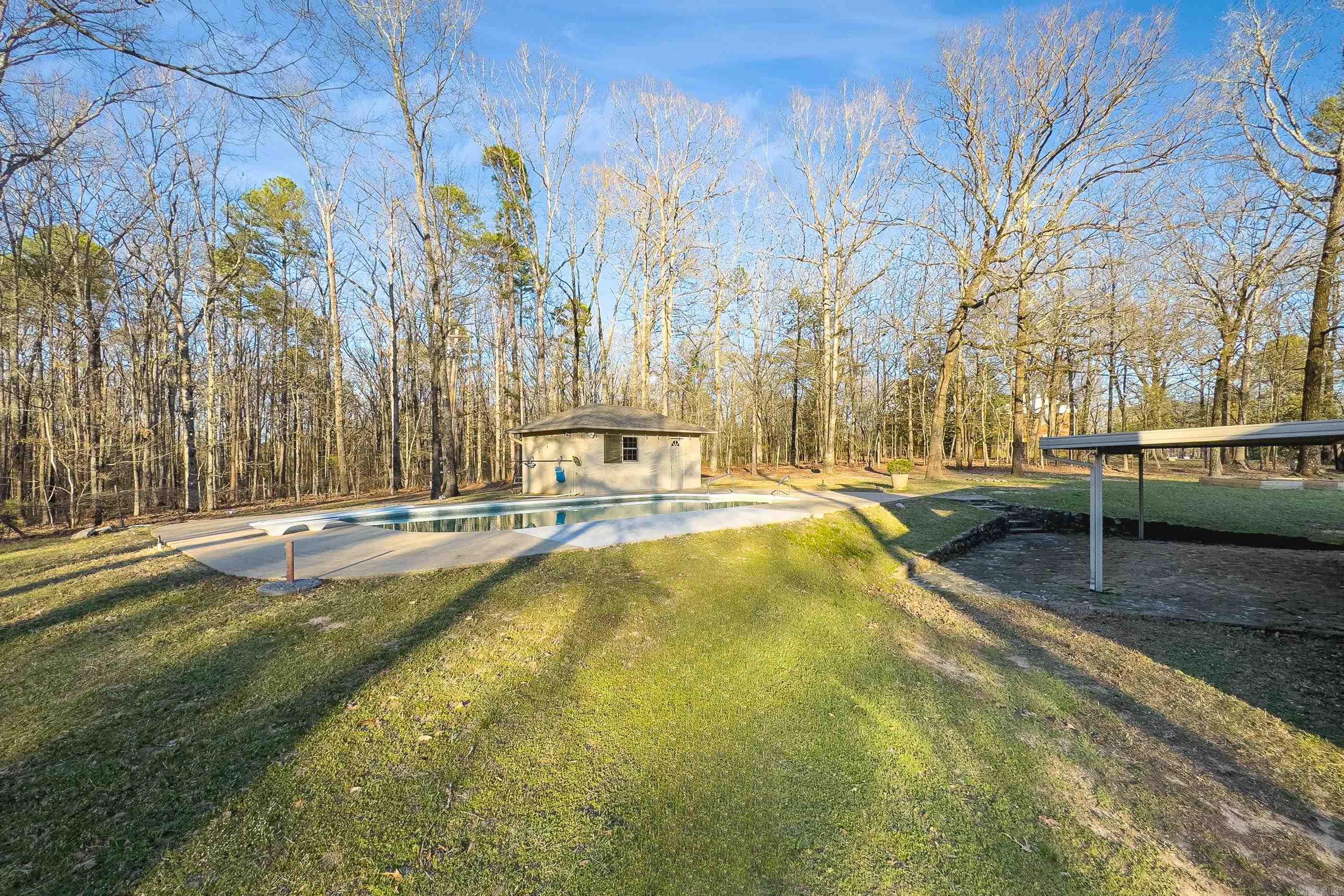 1502 Hickory Drive