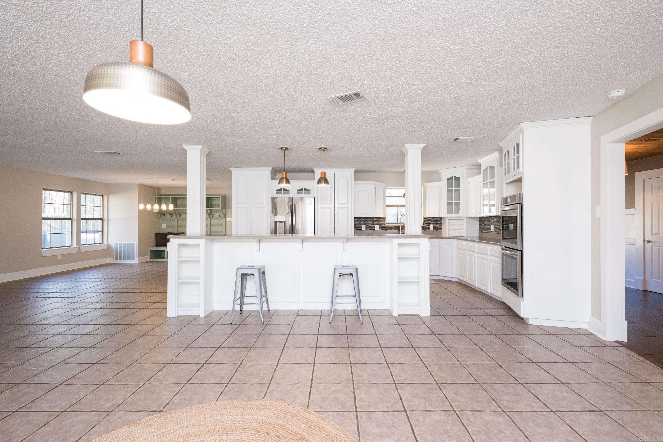 1502 Hickory Drive