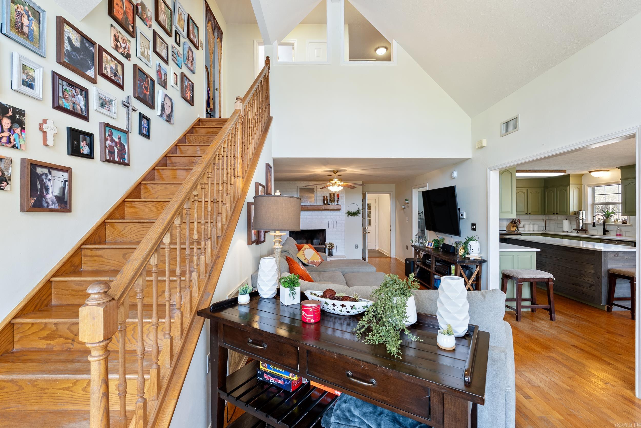 8 Allen Point