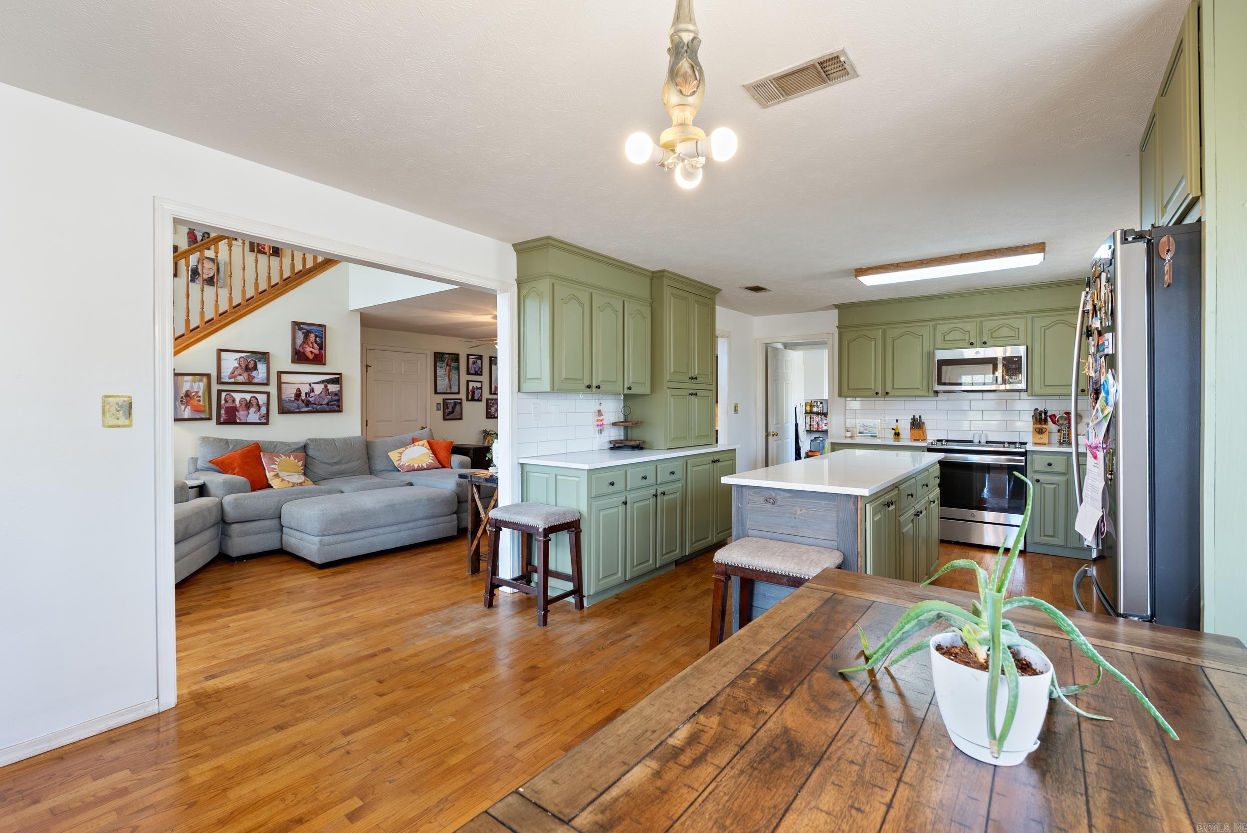 8 Allen Point