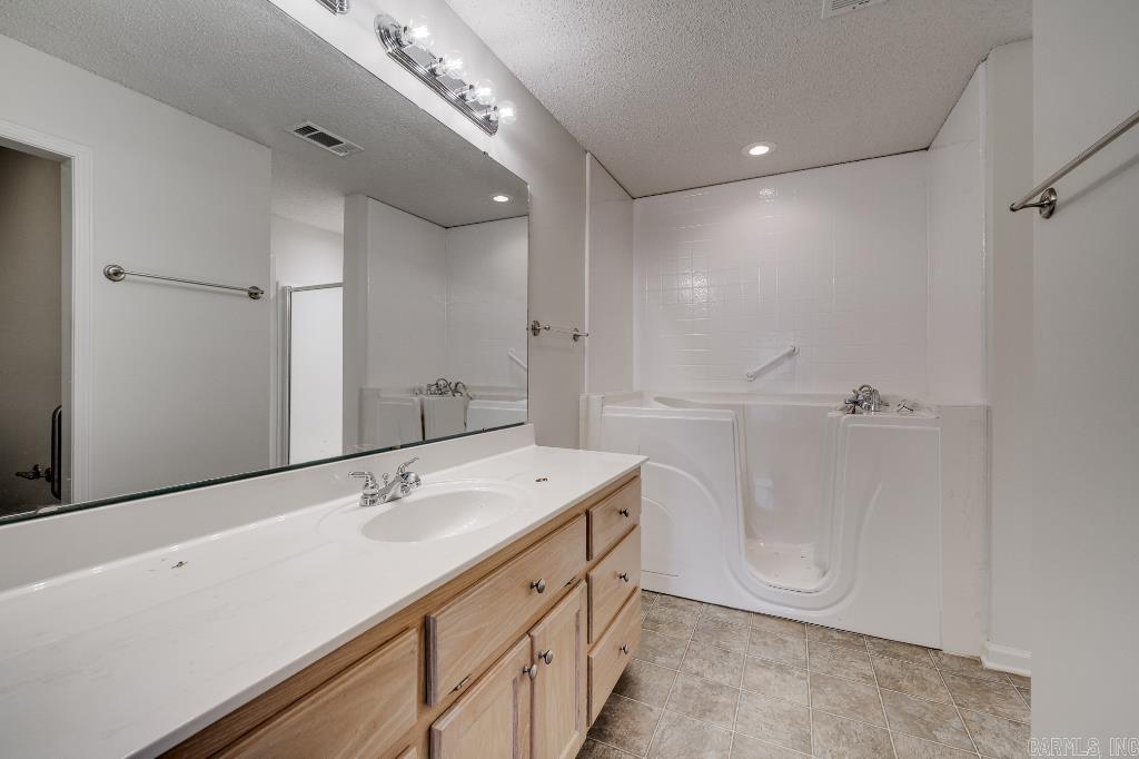 323 Lamplighter Drive