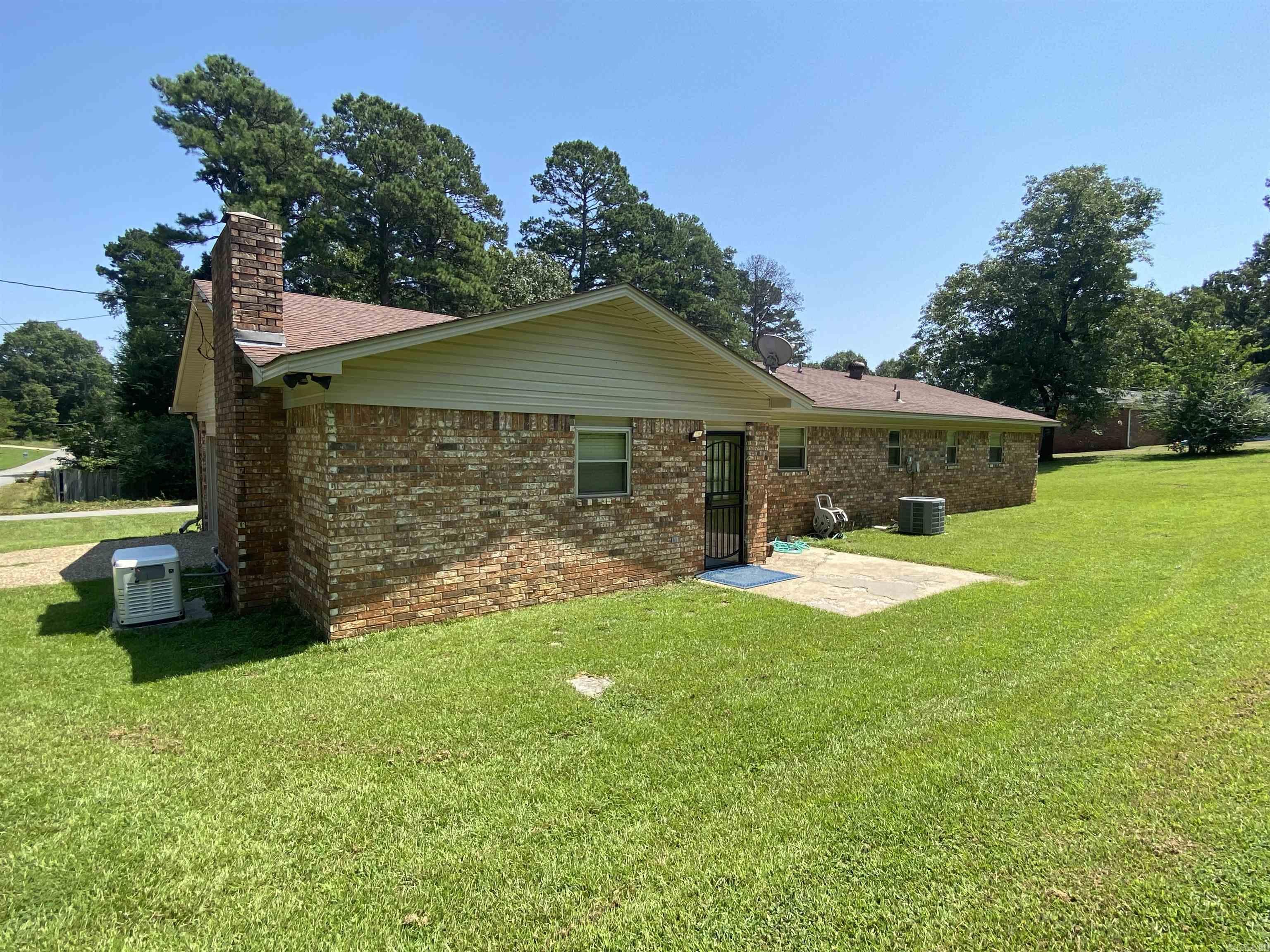 6905 Quail Run Drive