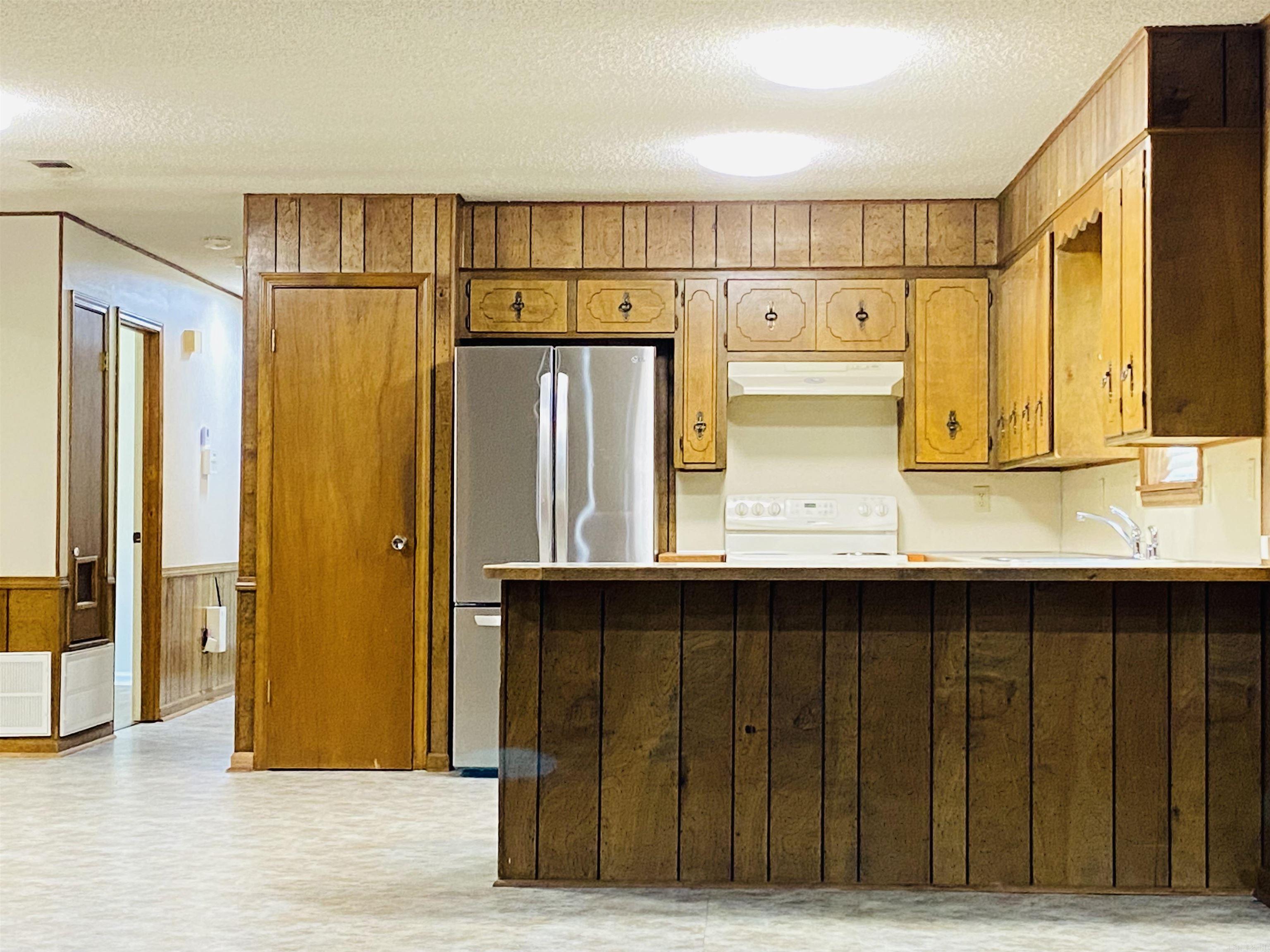 6905 Quail Run Drive