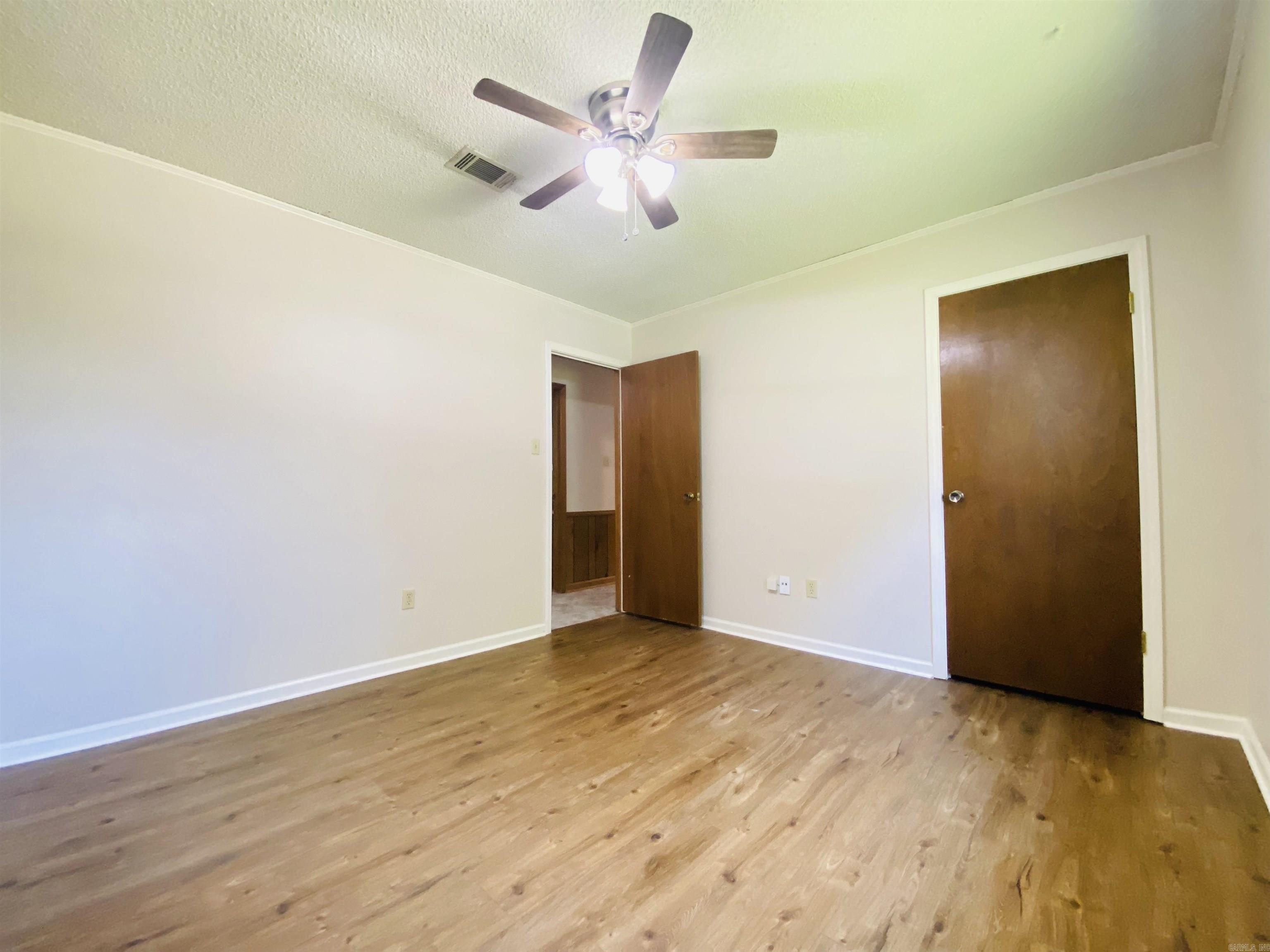 6905 Quail Run Drive