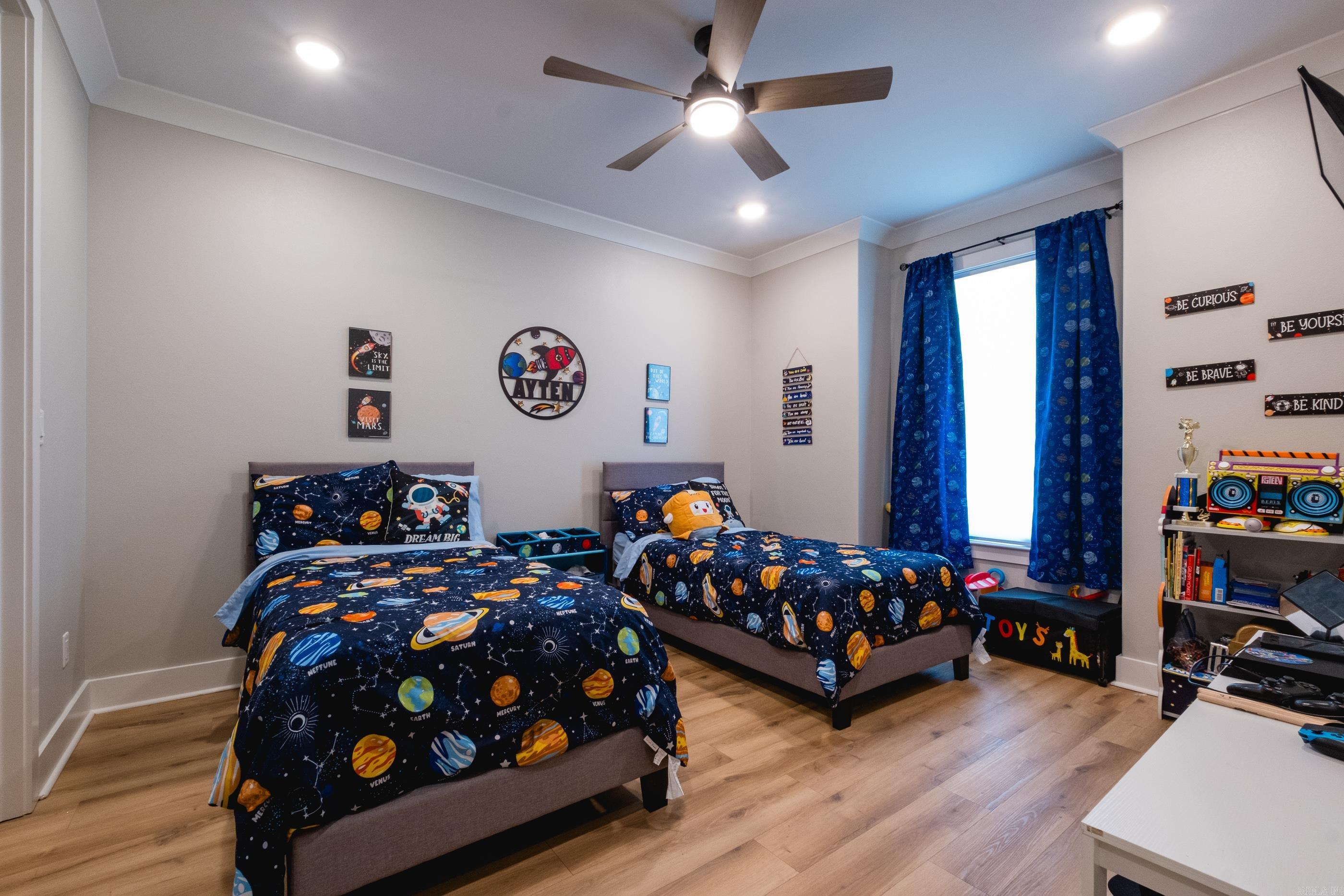 2072 Mohegan Trail