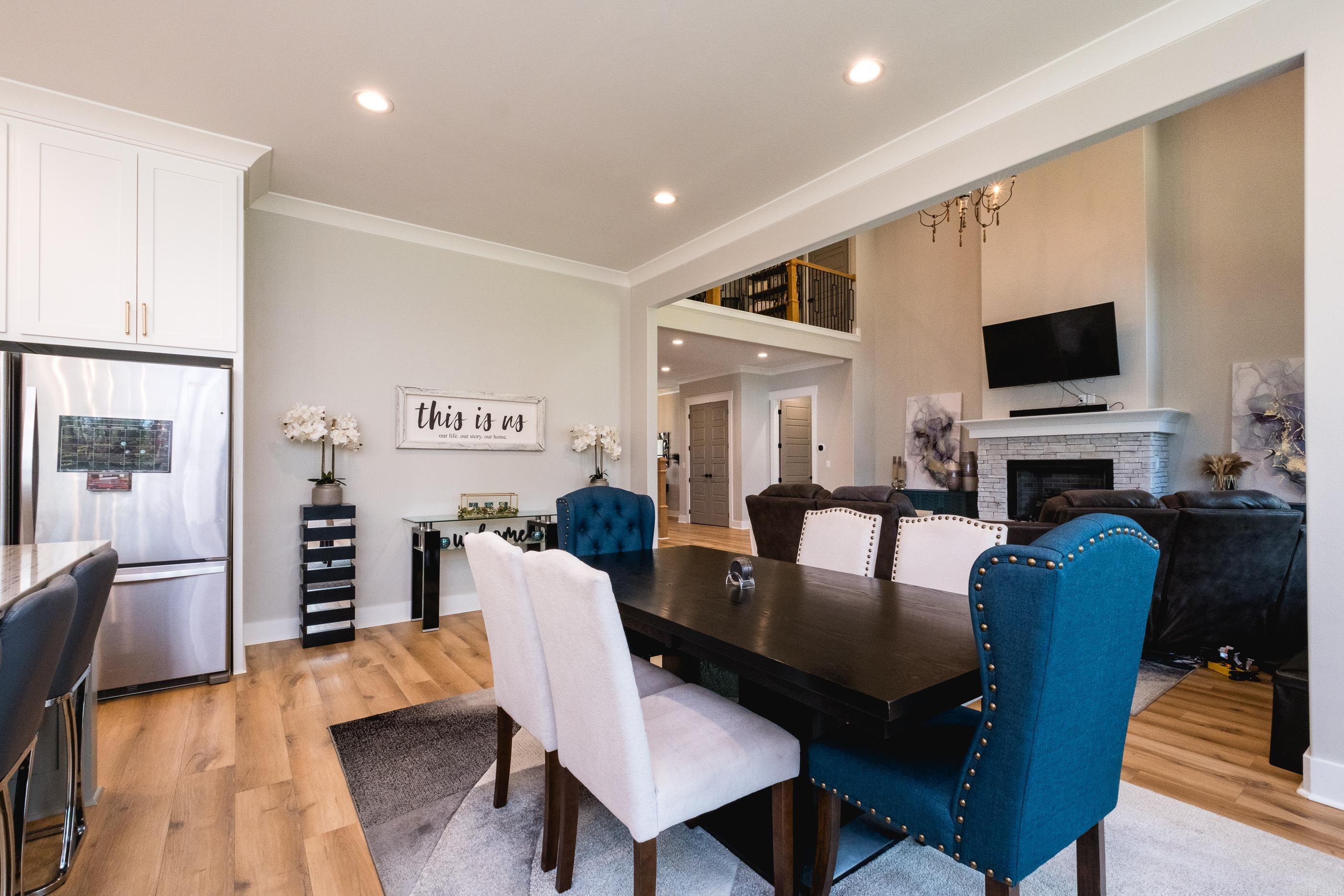 2072 Mohegan Trail