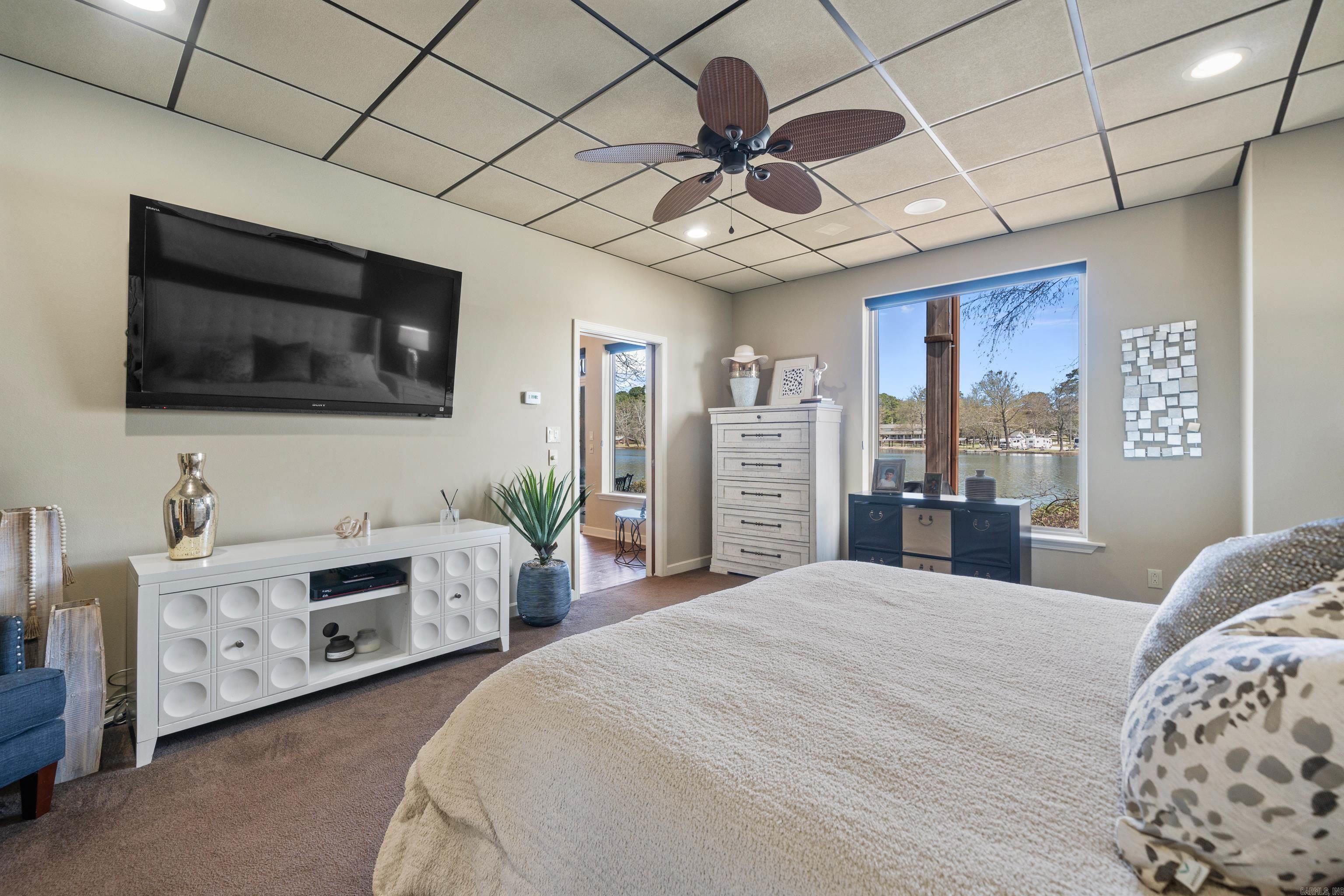 207 & 208 Ski Motel Point
