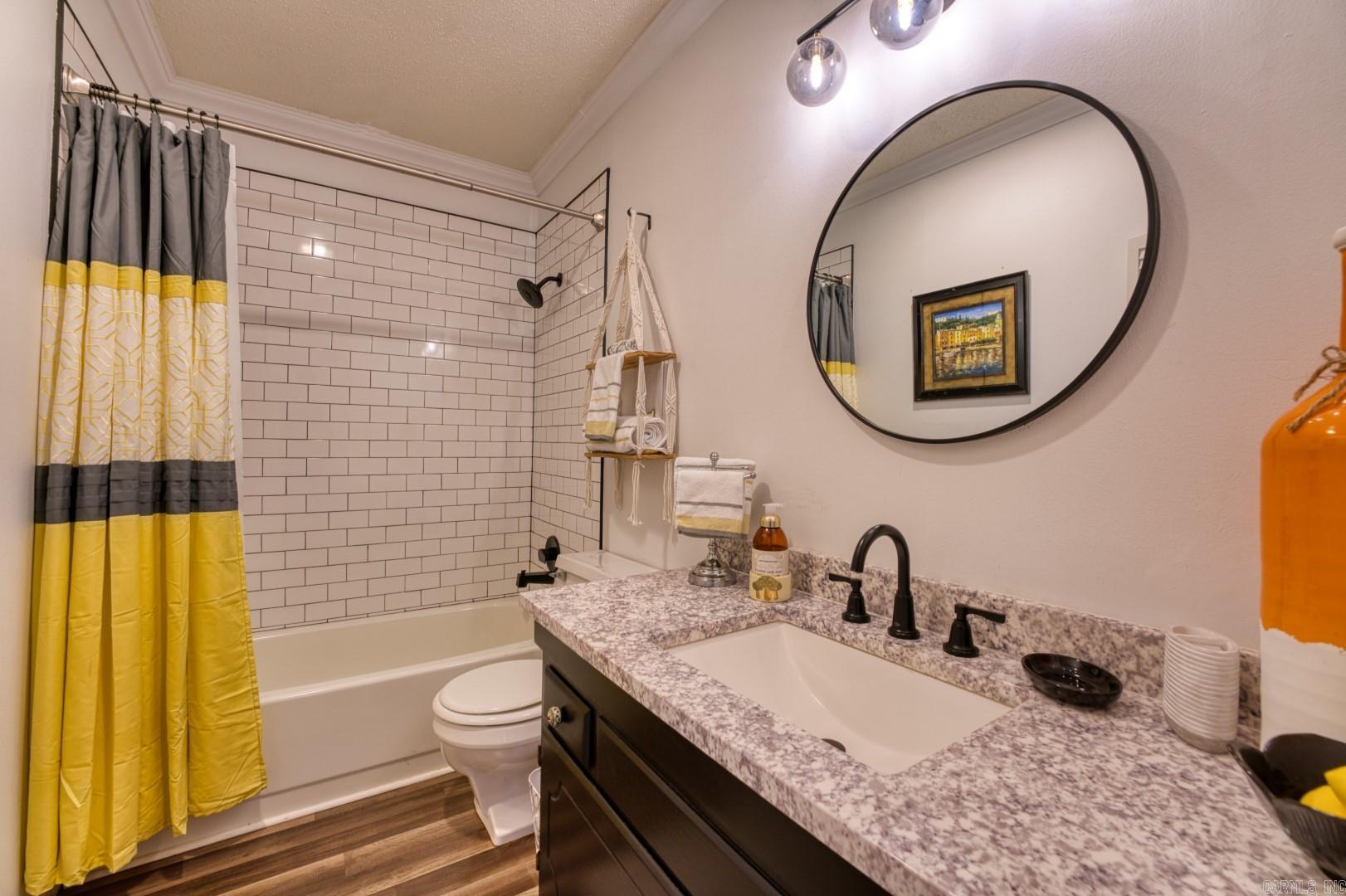 125 Carl Drive, Unit 9