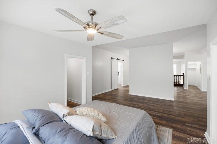 405 Avenue 1 NE